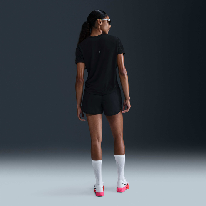 نايكي تيمبو image number 4 نايكي تيمبو image number 4