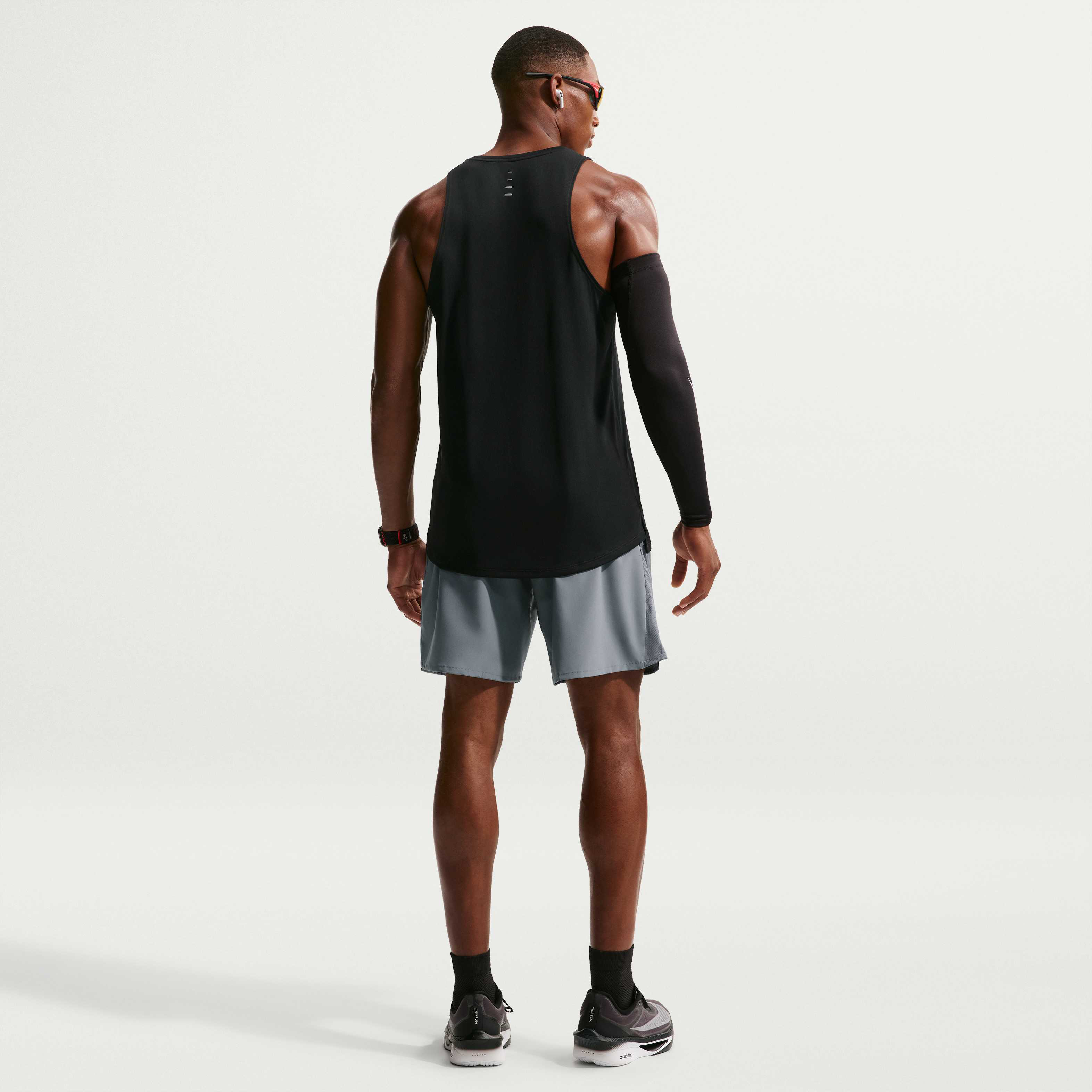 Nike Stride image number 4