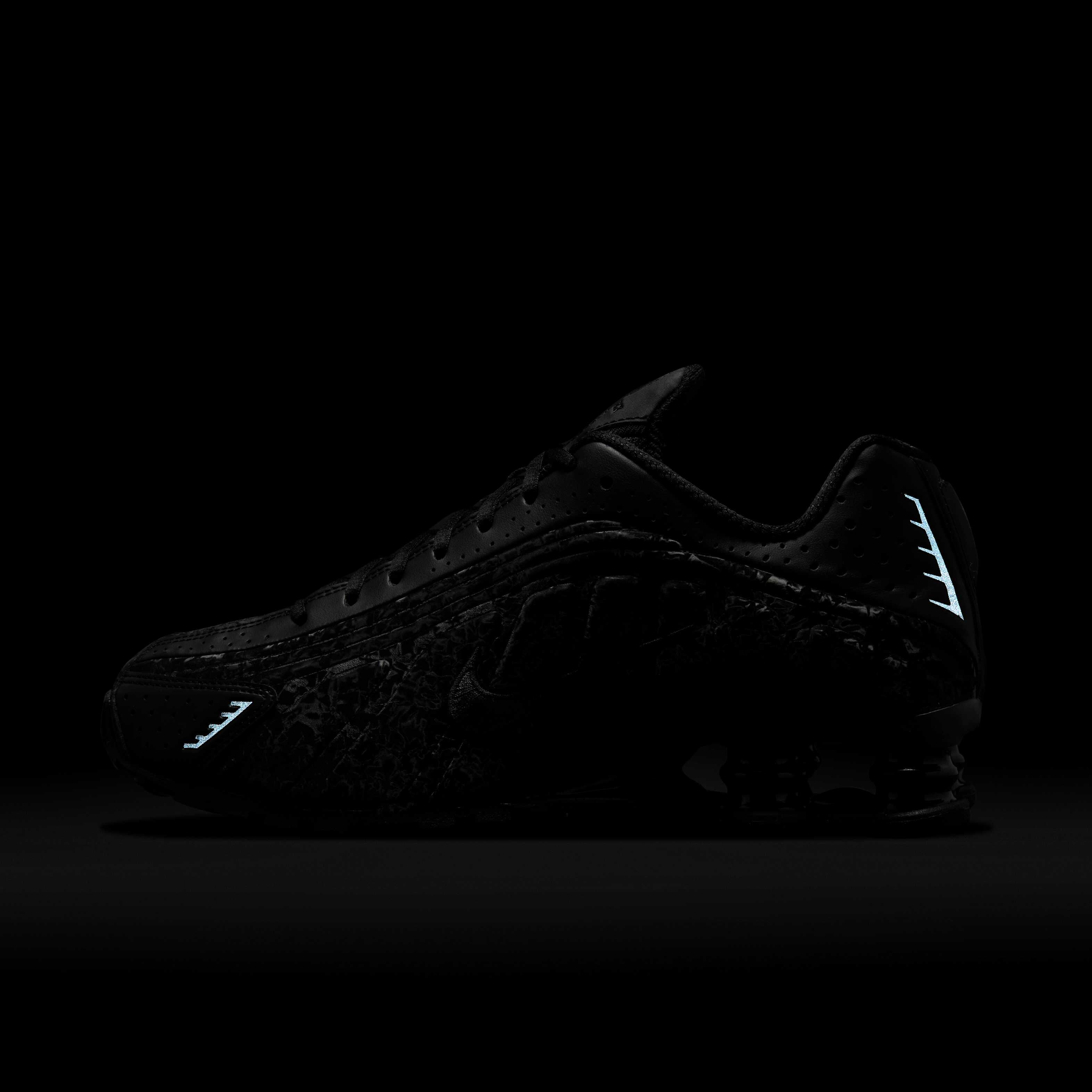 Nike Shox R4 image number 10