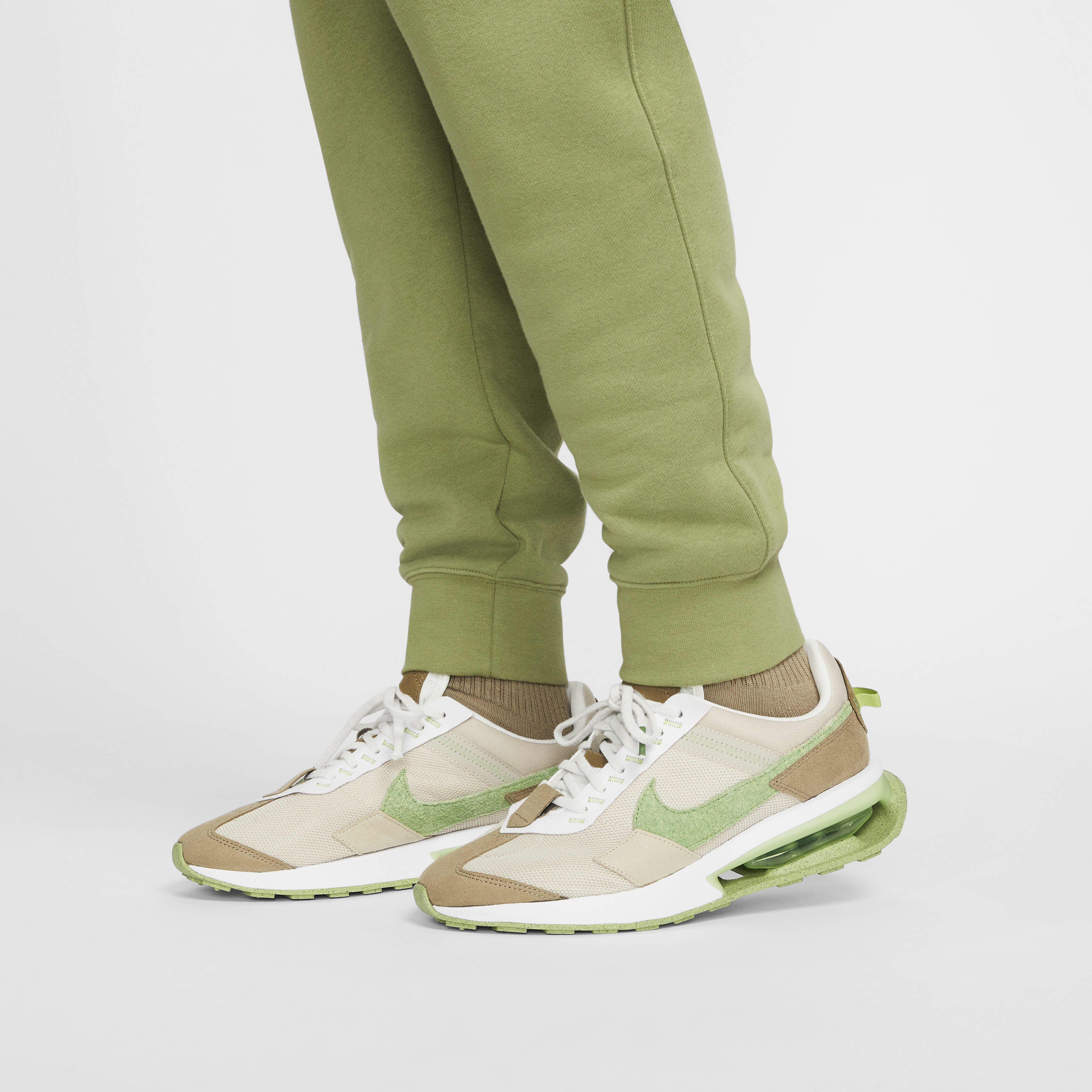 نايكي سبورتسوير كلوب فليس image number 5