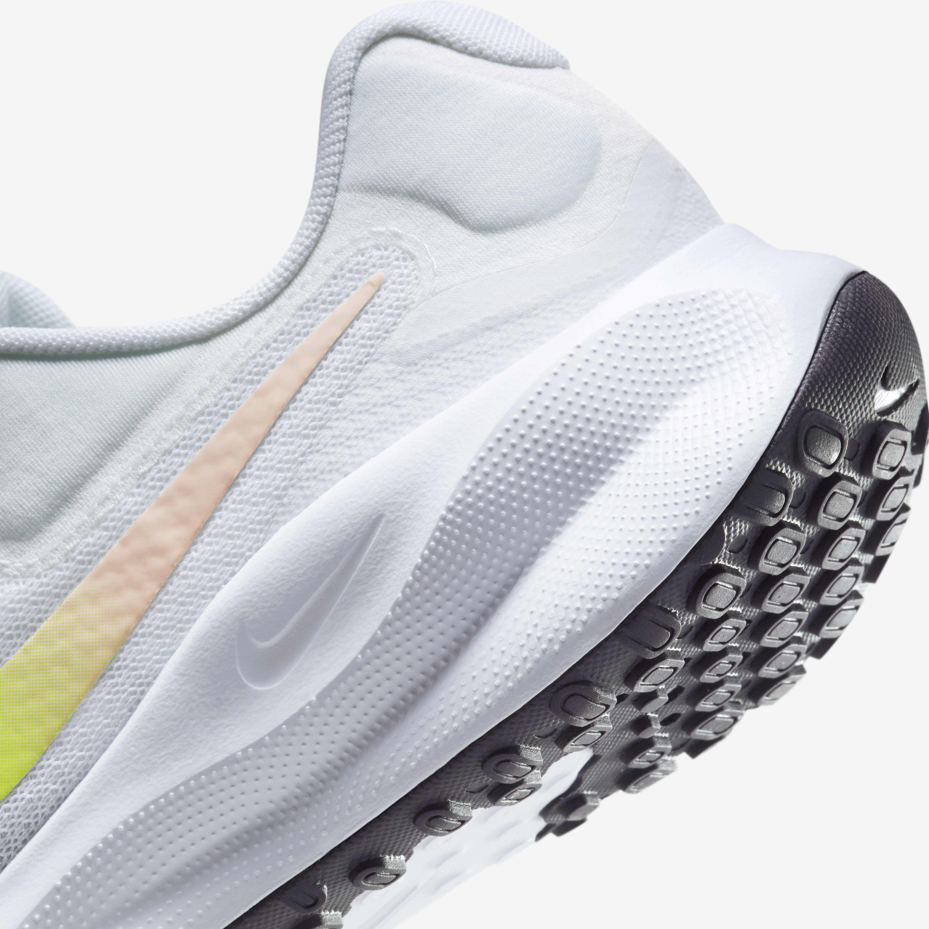 Had ley 1760 レプリカ London Buy Nike Dark Green Revolution 7 Road Running Trainers from