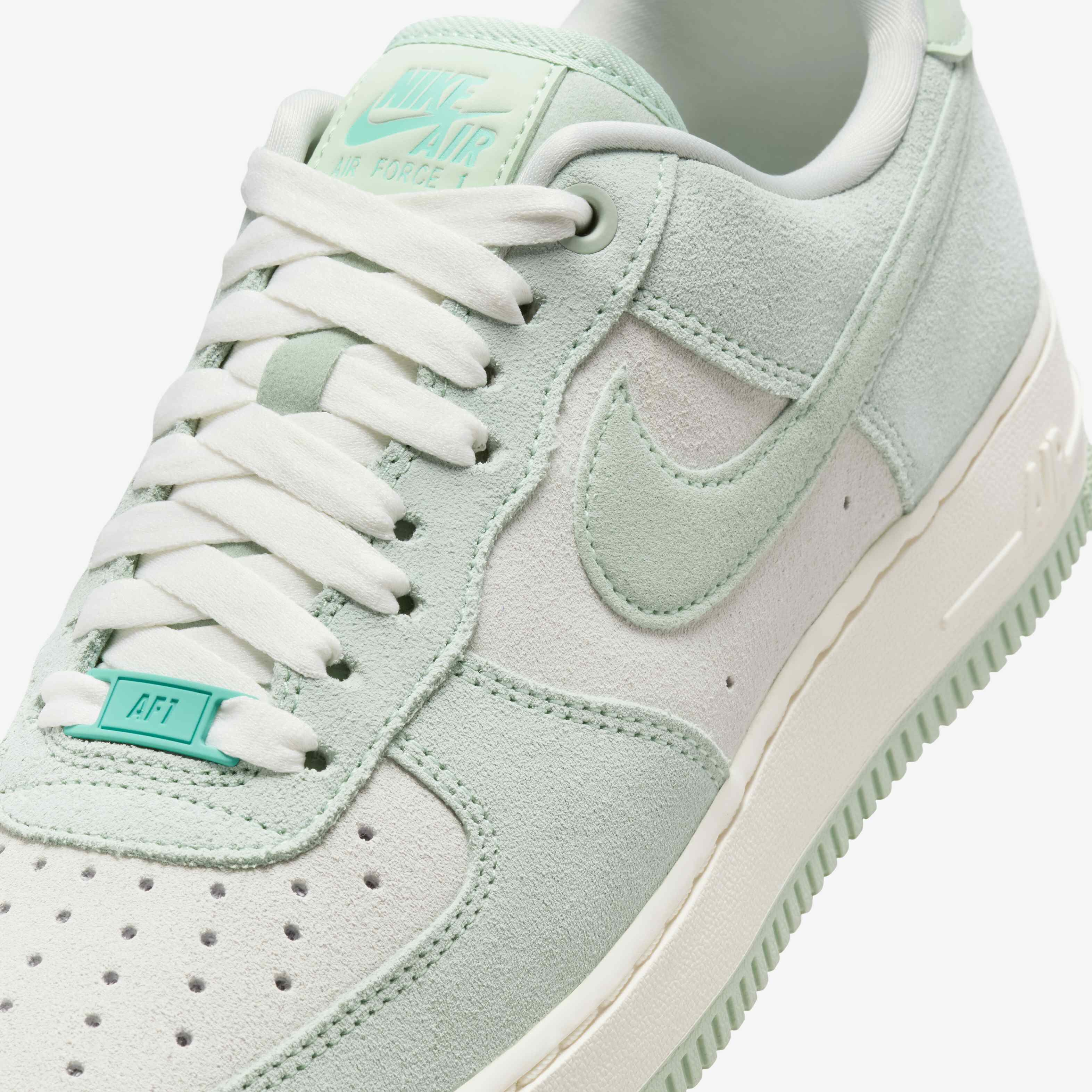 Nike Air Force 1 '07 SE image number 6
