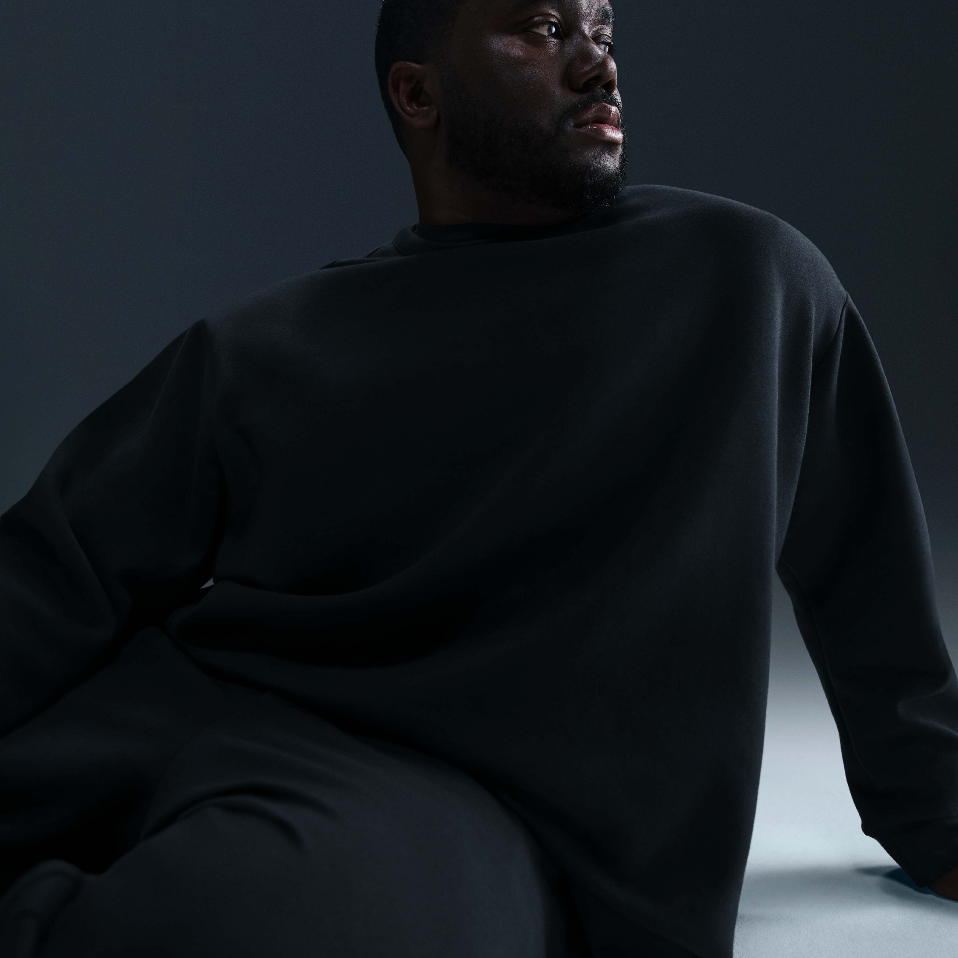 نايكي 24.7 امبوسبلي سوفت image number 8