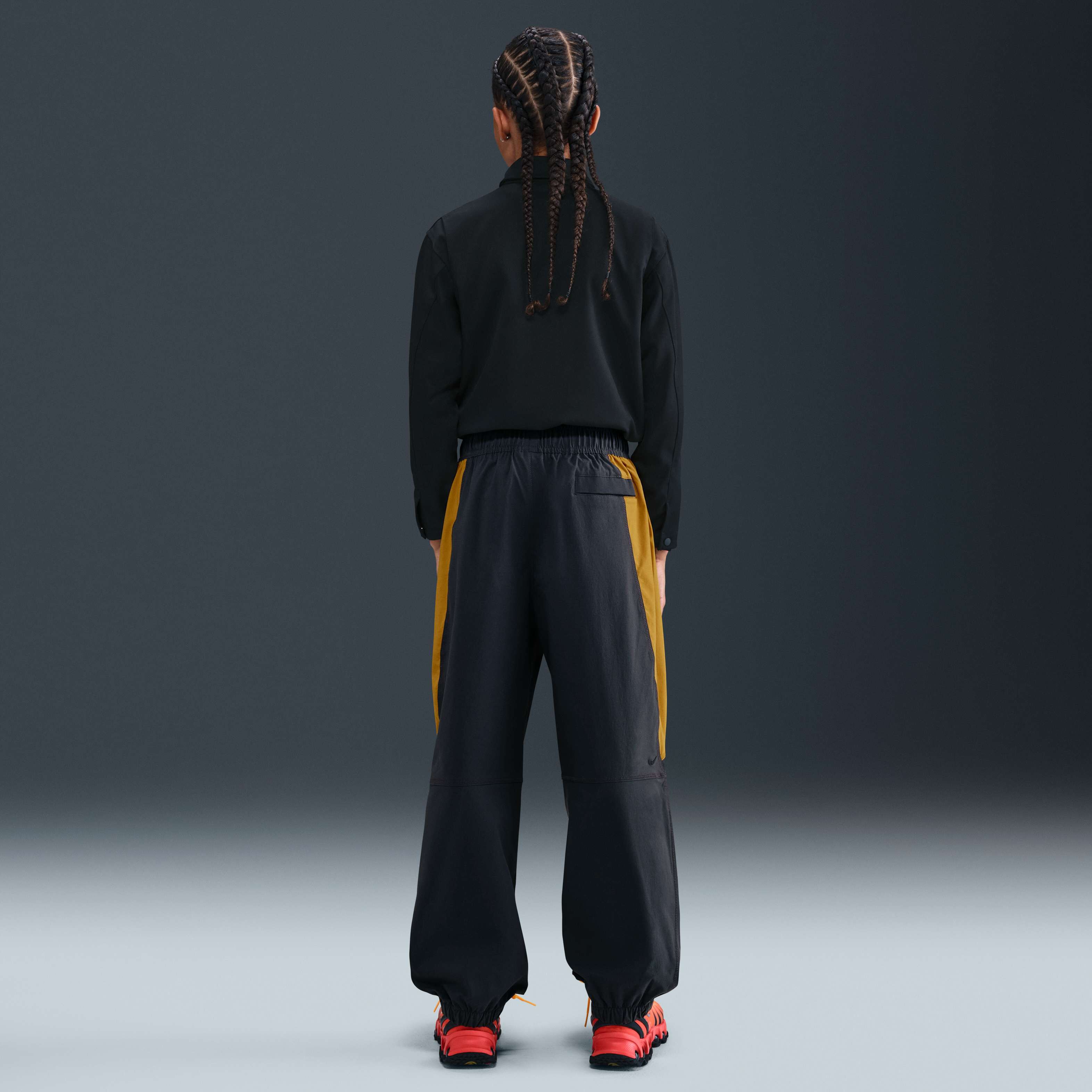 Nike Tech image number 5