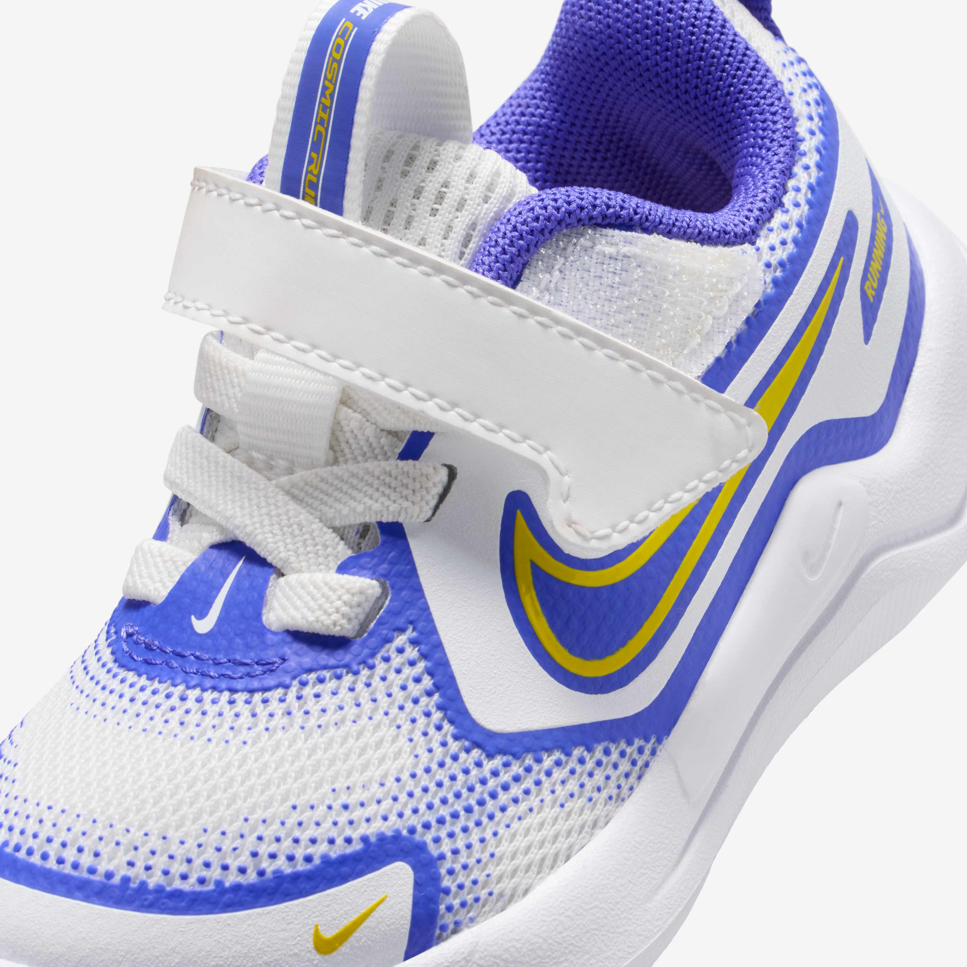 Nike Cosmic Runner image number 6