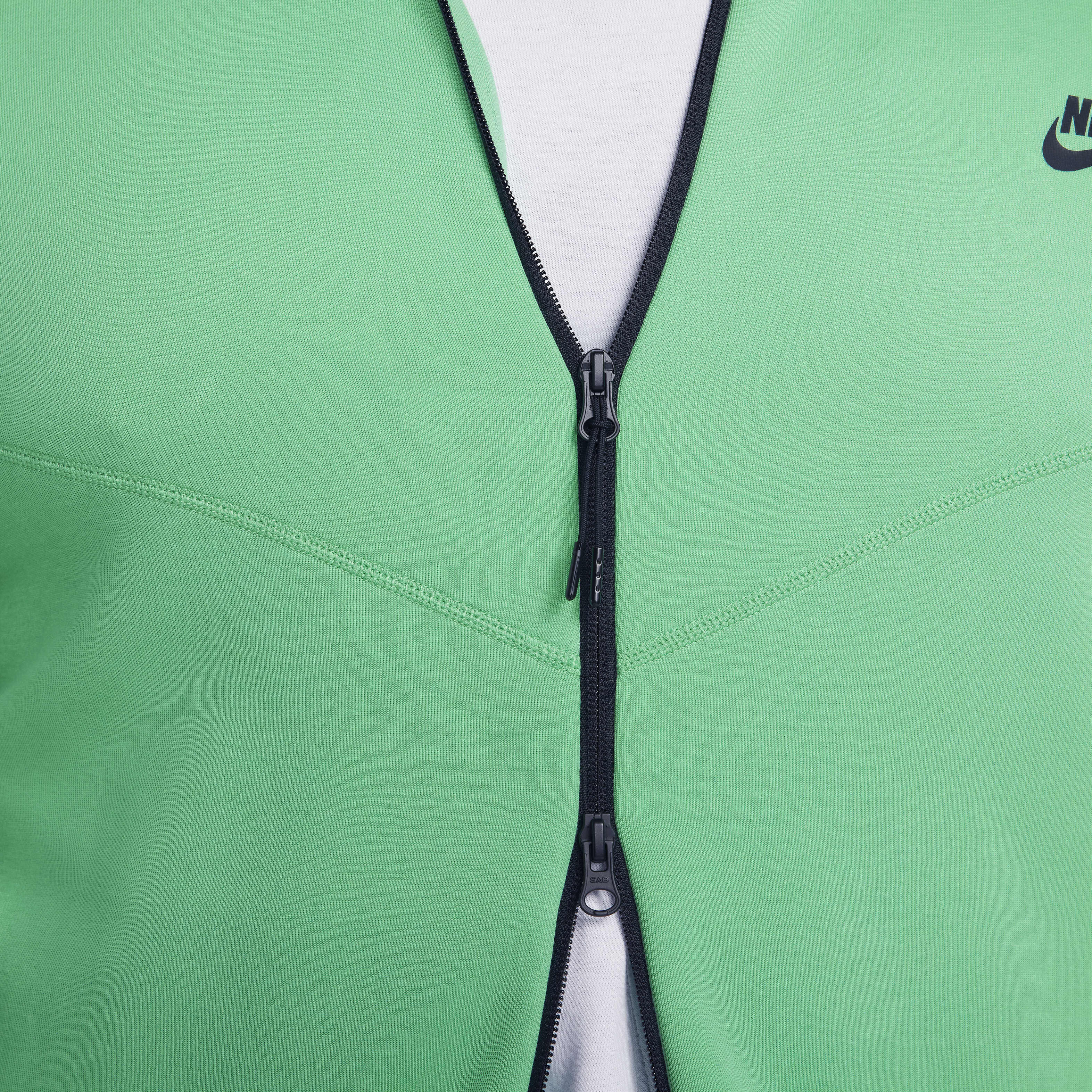 Nike Sportswear Tech Fleece Windrunner image number 15