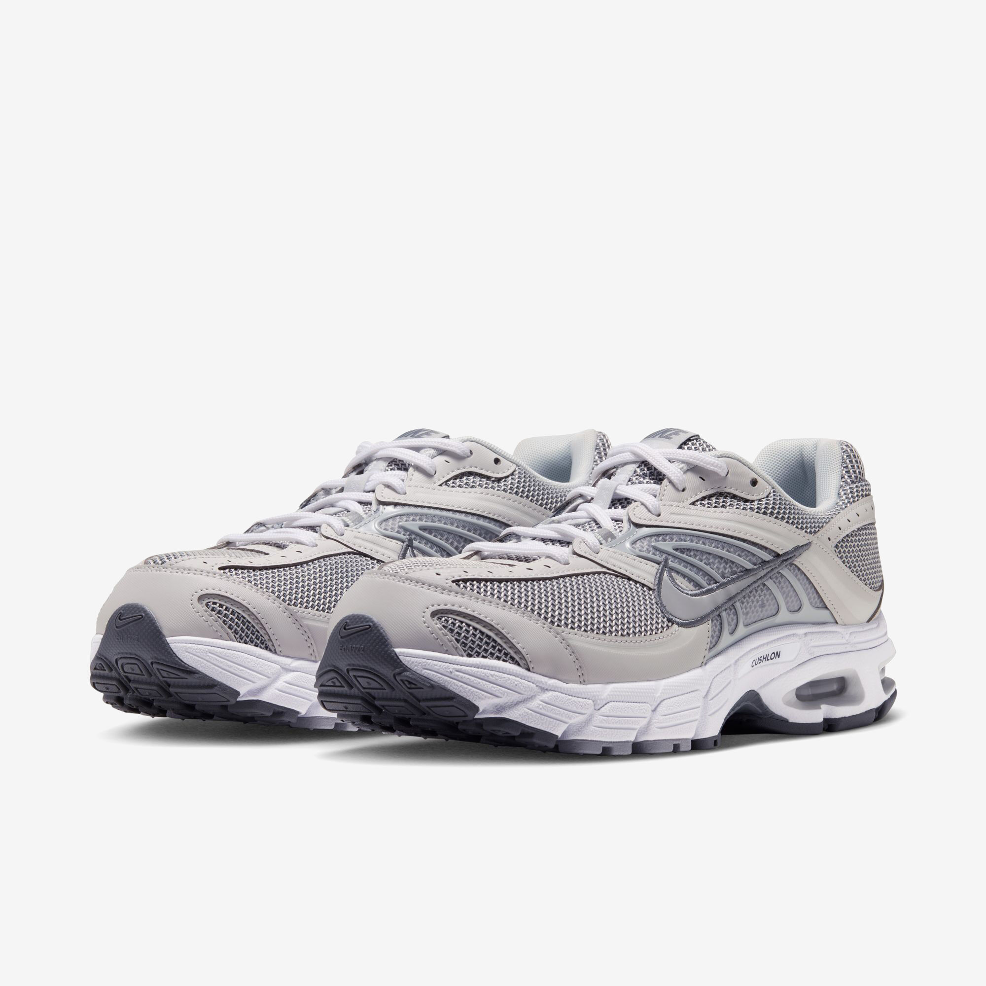 Nike Air Max Moto 2K image number 2