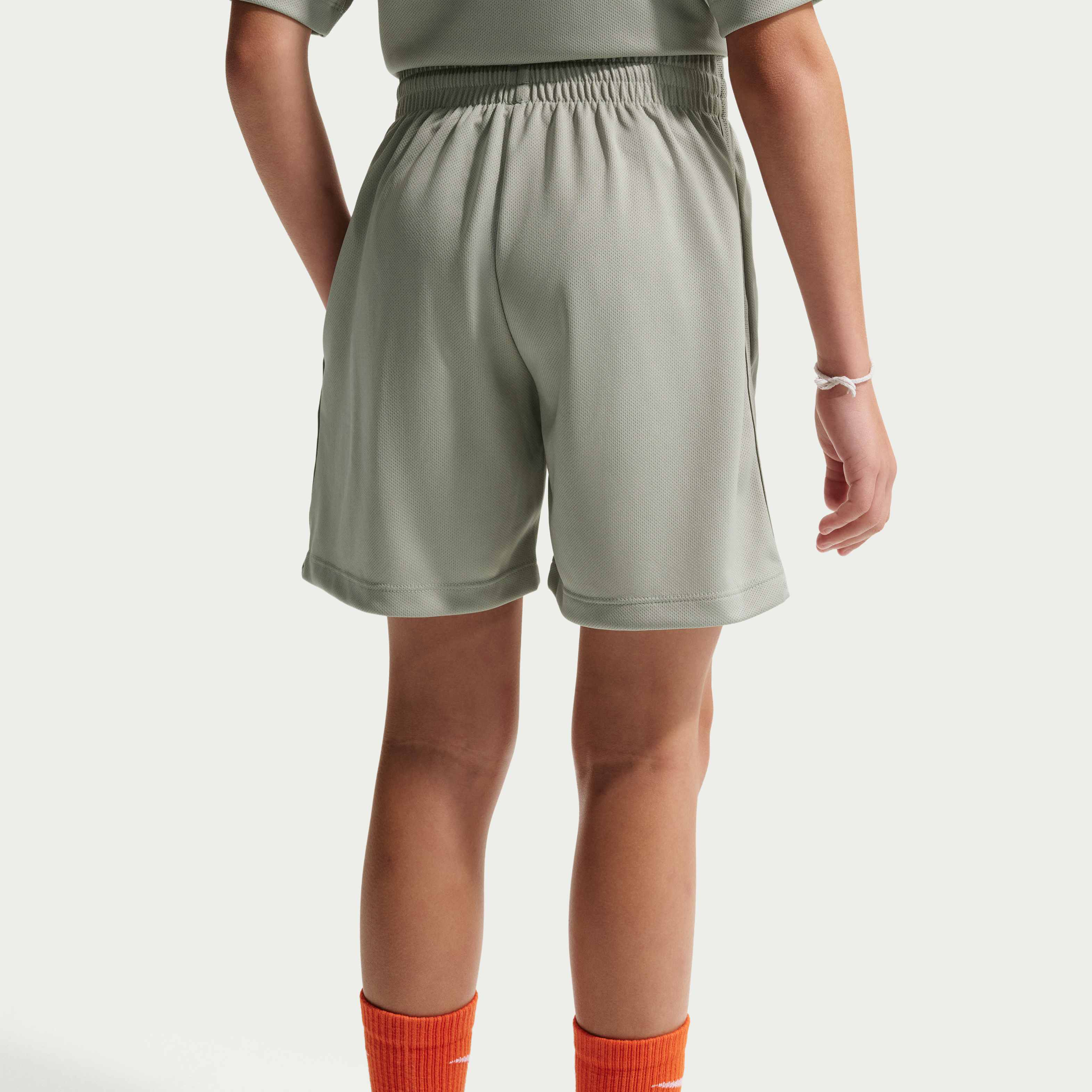 نايكي مالتي image number 2