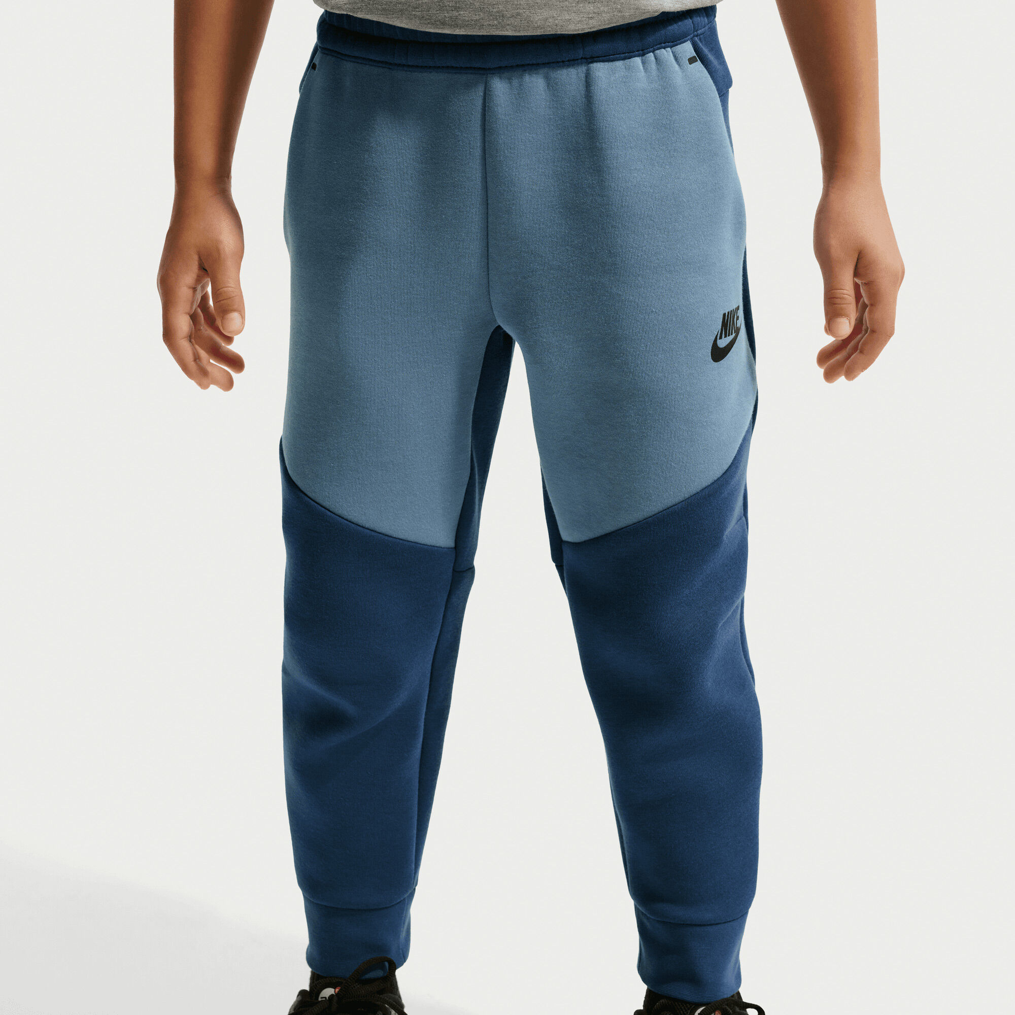 نايكي سبورتسوير image number 4