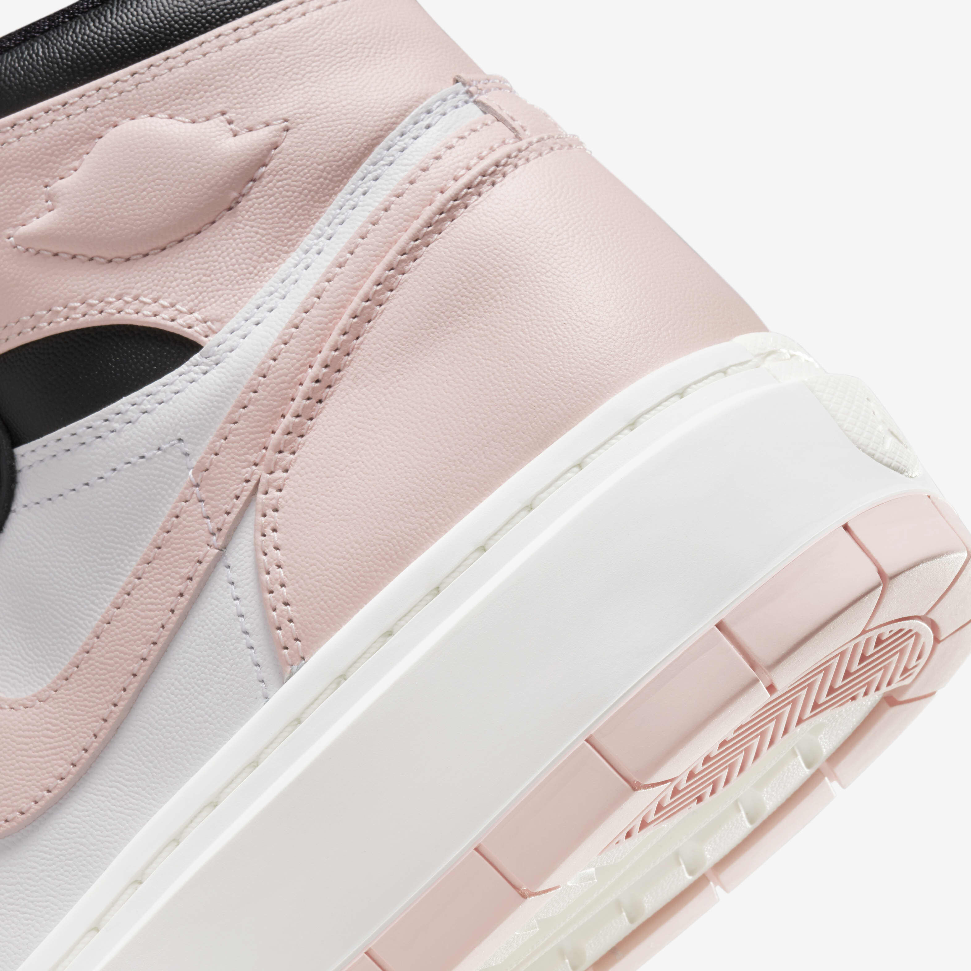 اير جوردن 1 ايليفت هاي image number 7