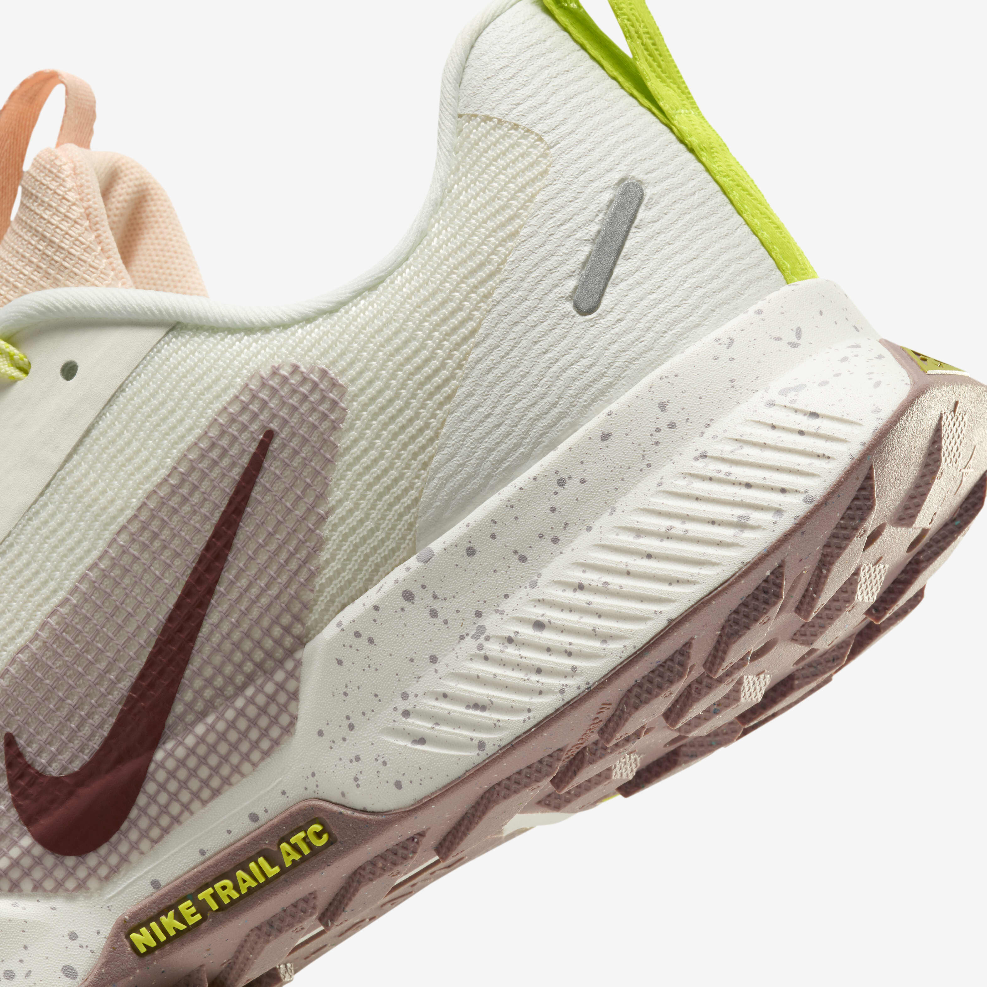 Nike zoom kiger 3 women's top