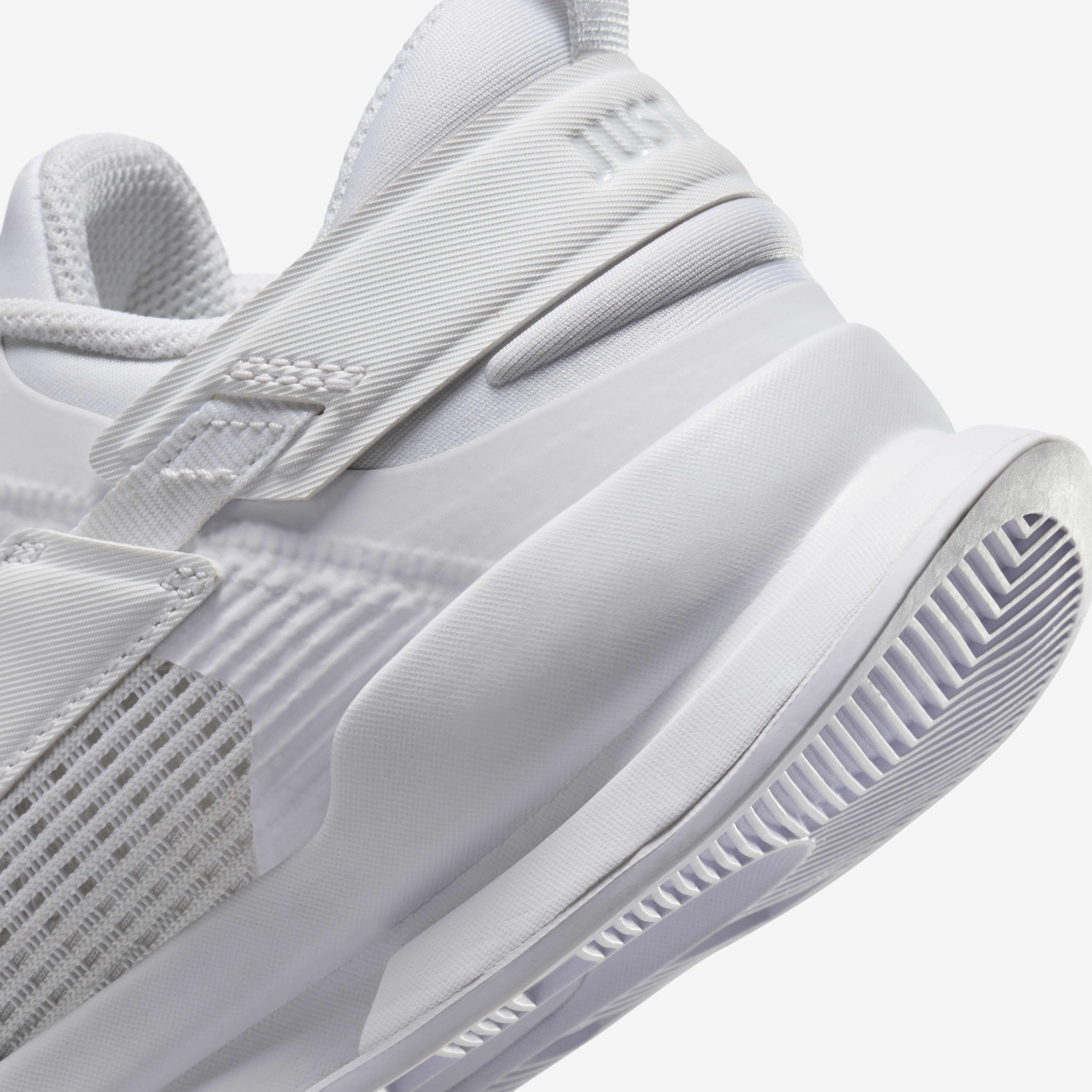 نايكي كروس كورت image number 7