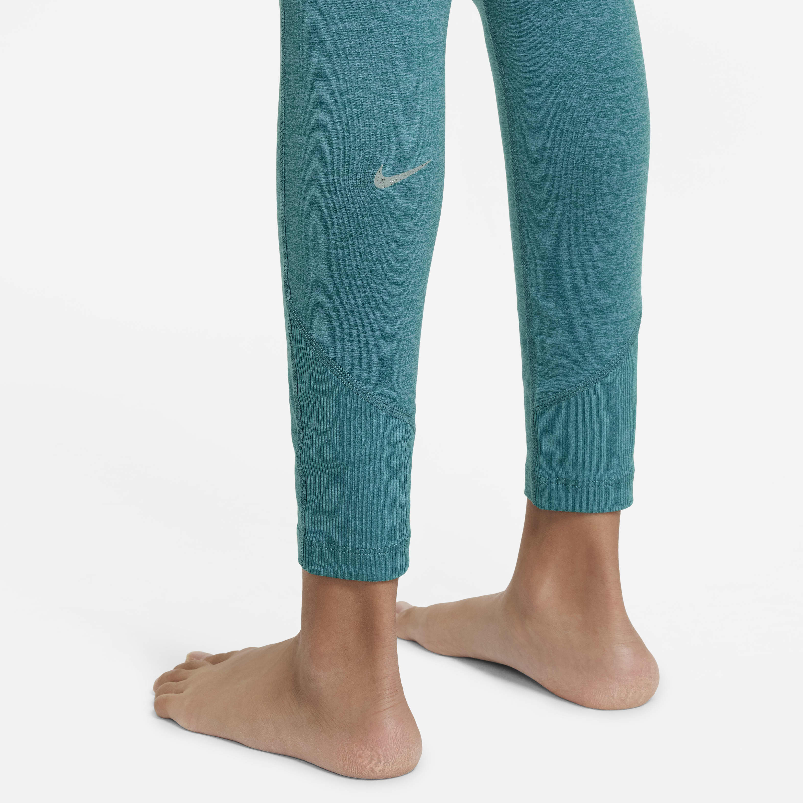 Nike Yoga Dri-FIT image number 3