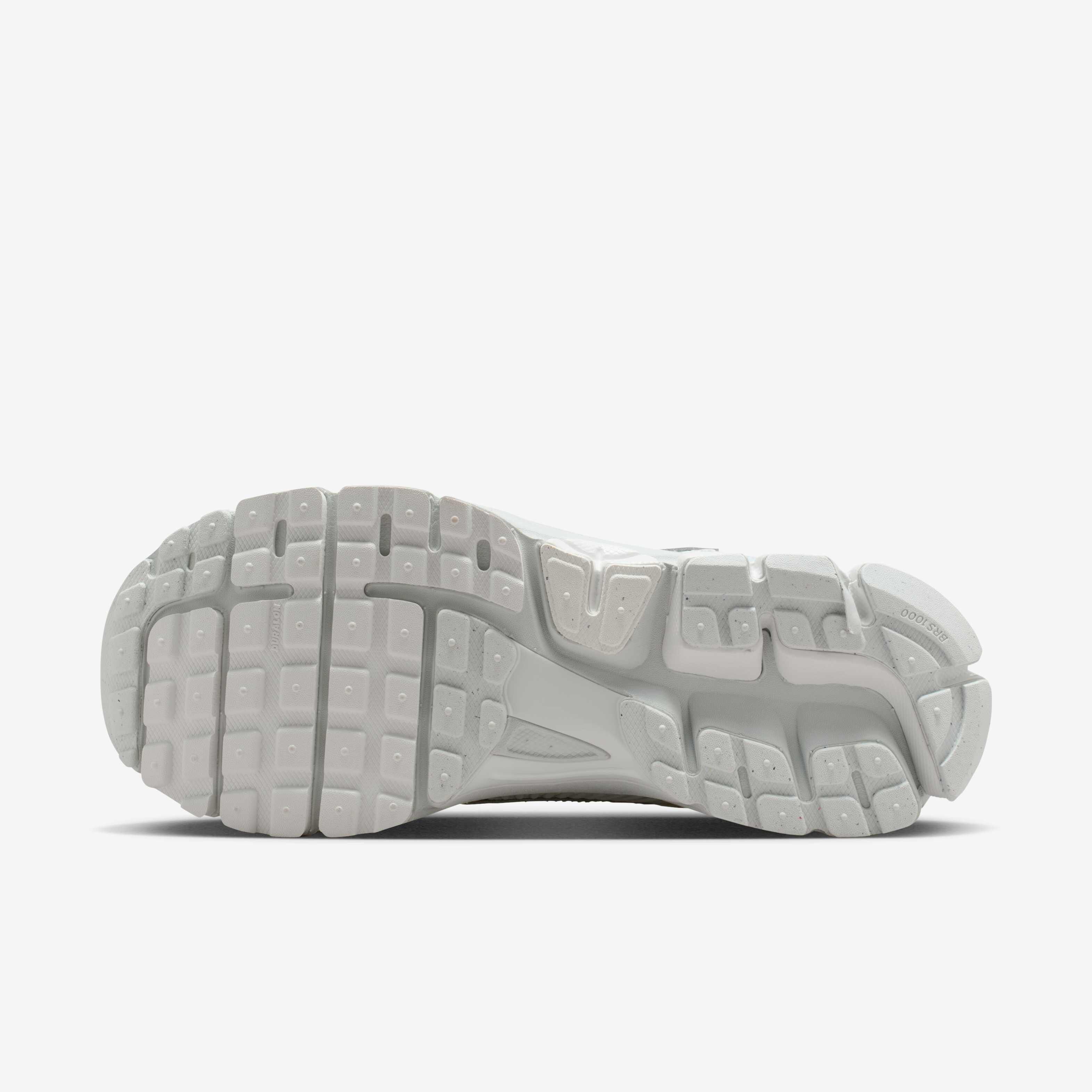 Nike Zoom Vomero 5 image number 1