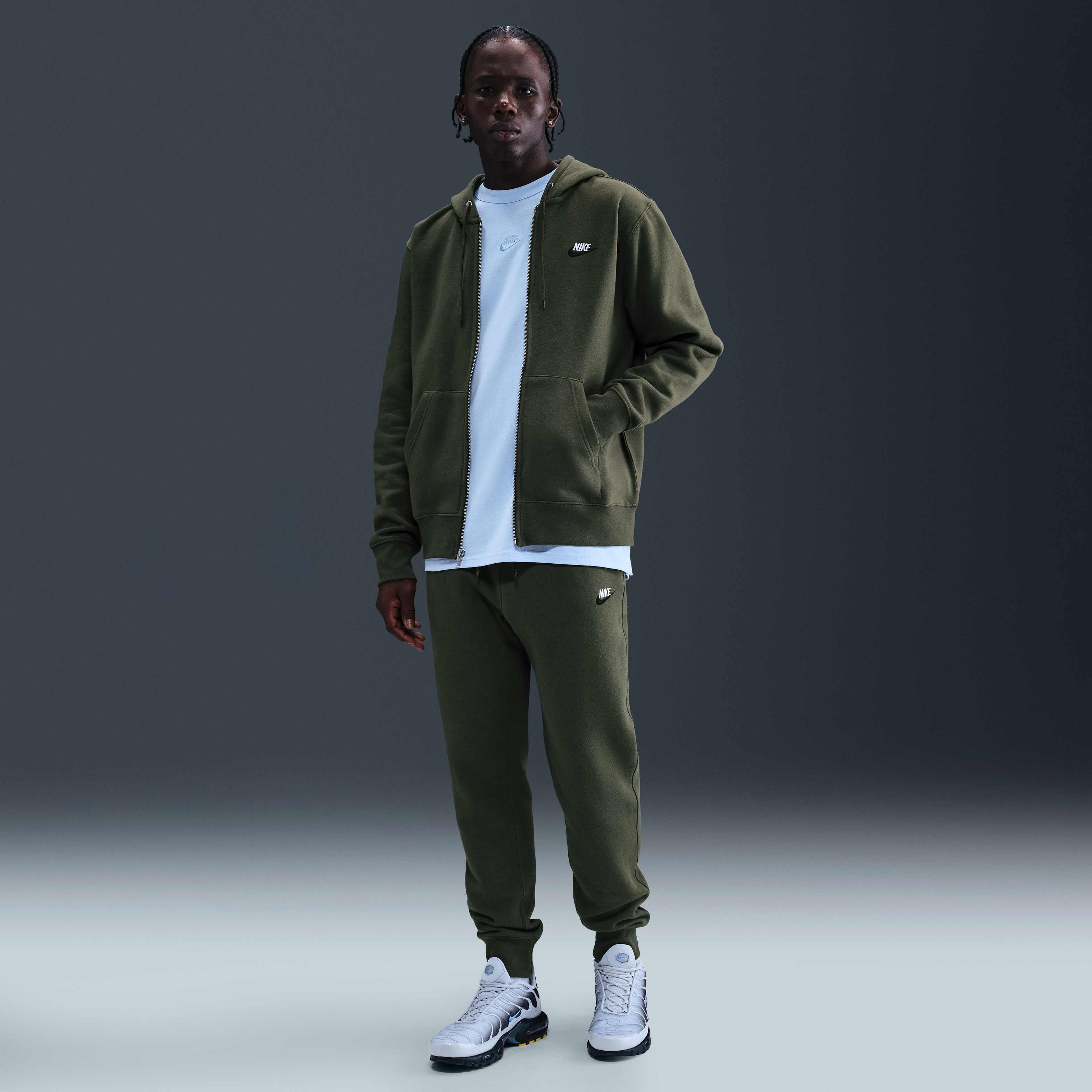 Nike Sportswear Club image number 3