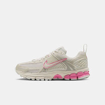 Nike Vomero 5