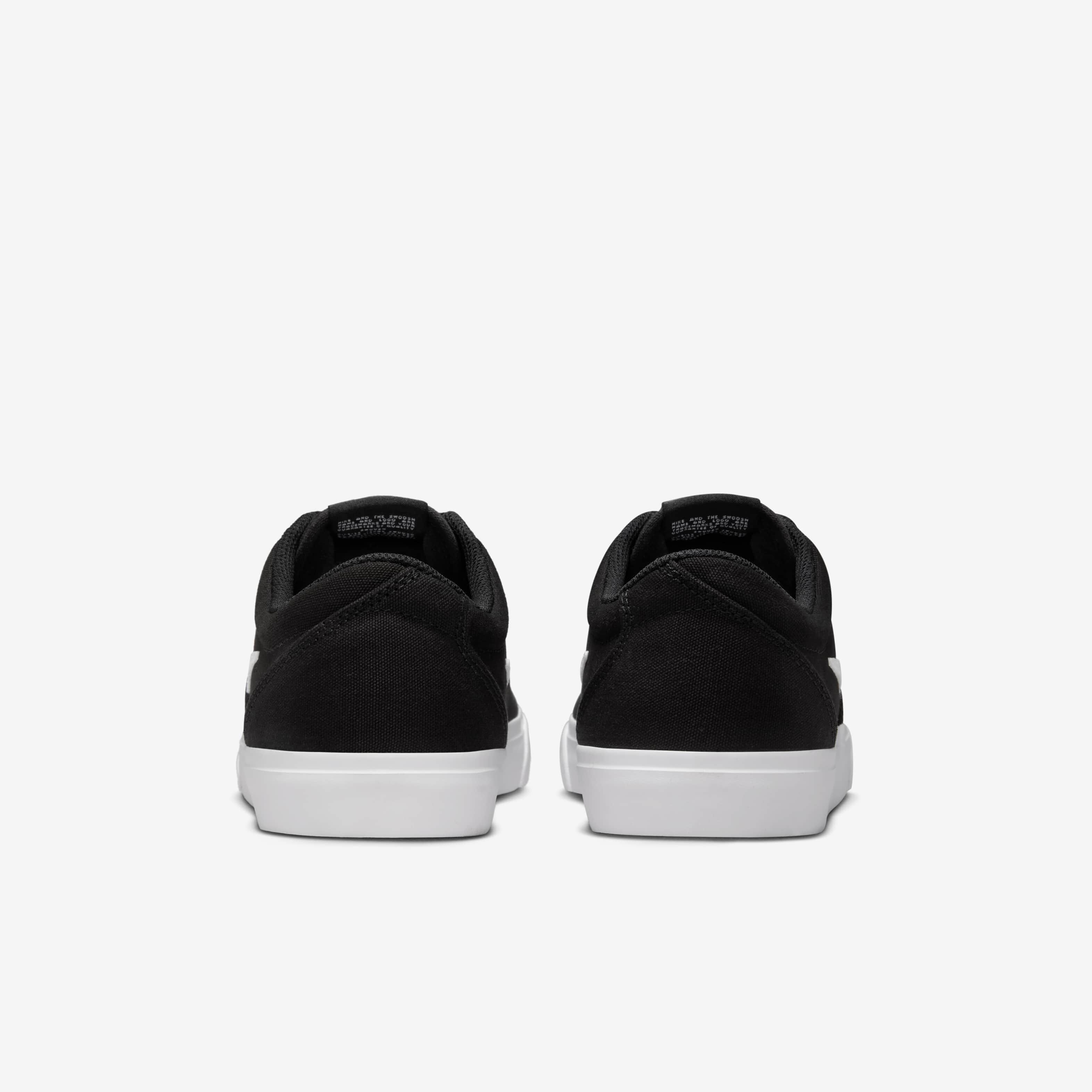 نايكي تشارج كانفاس image number 5