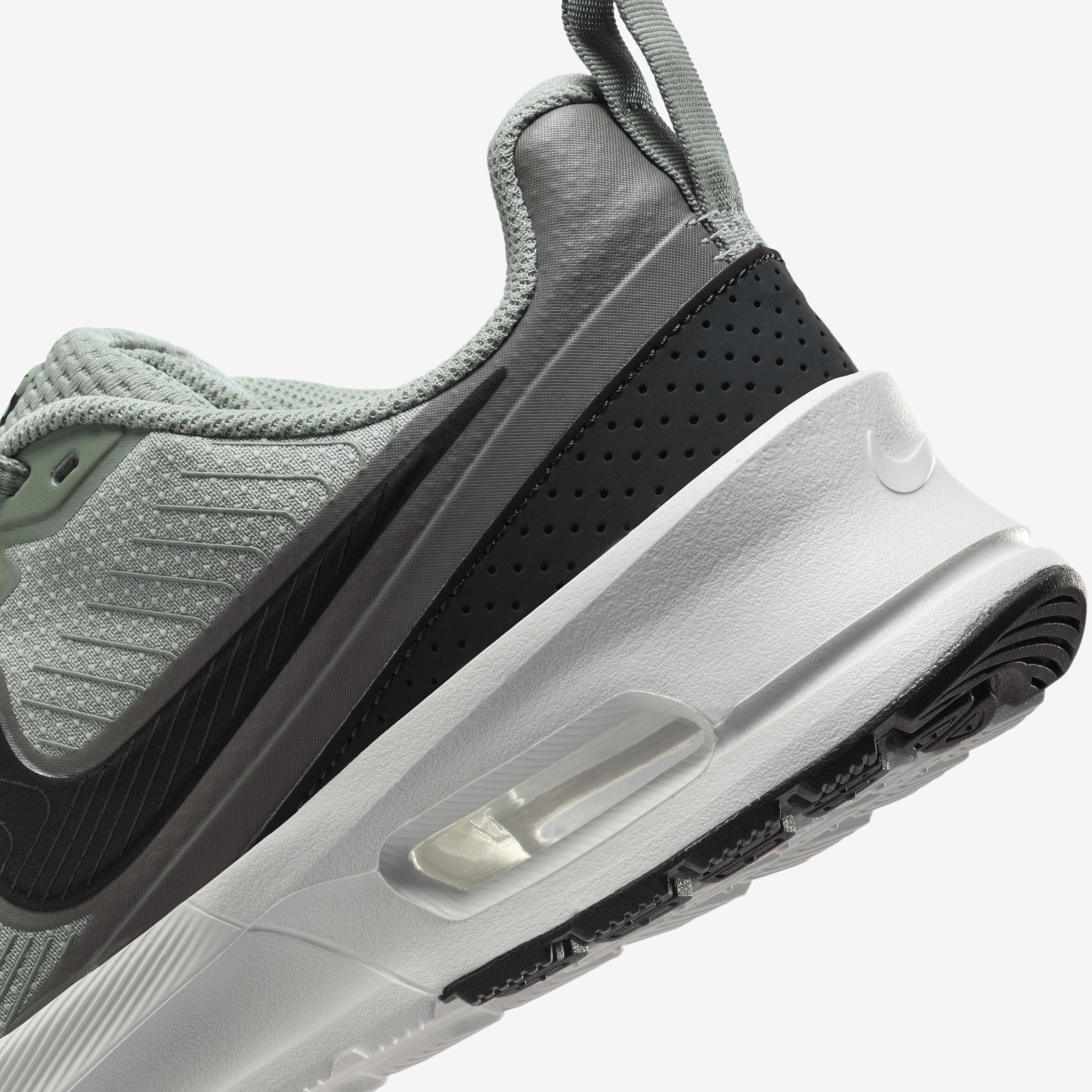 Nike Air Max Nuaxis image number 7