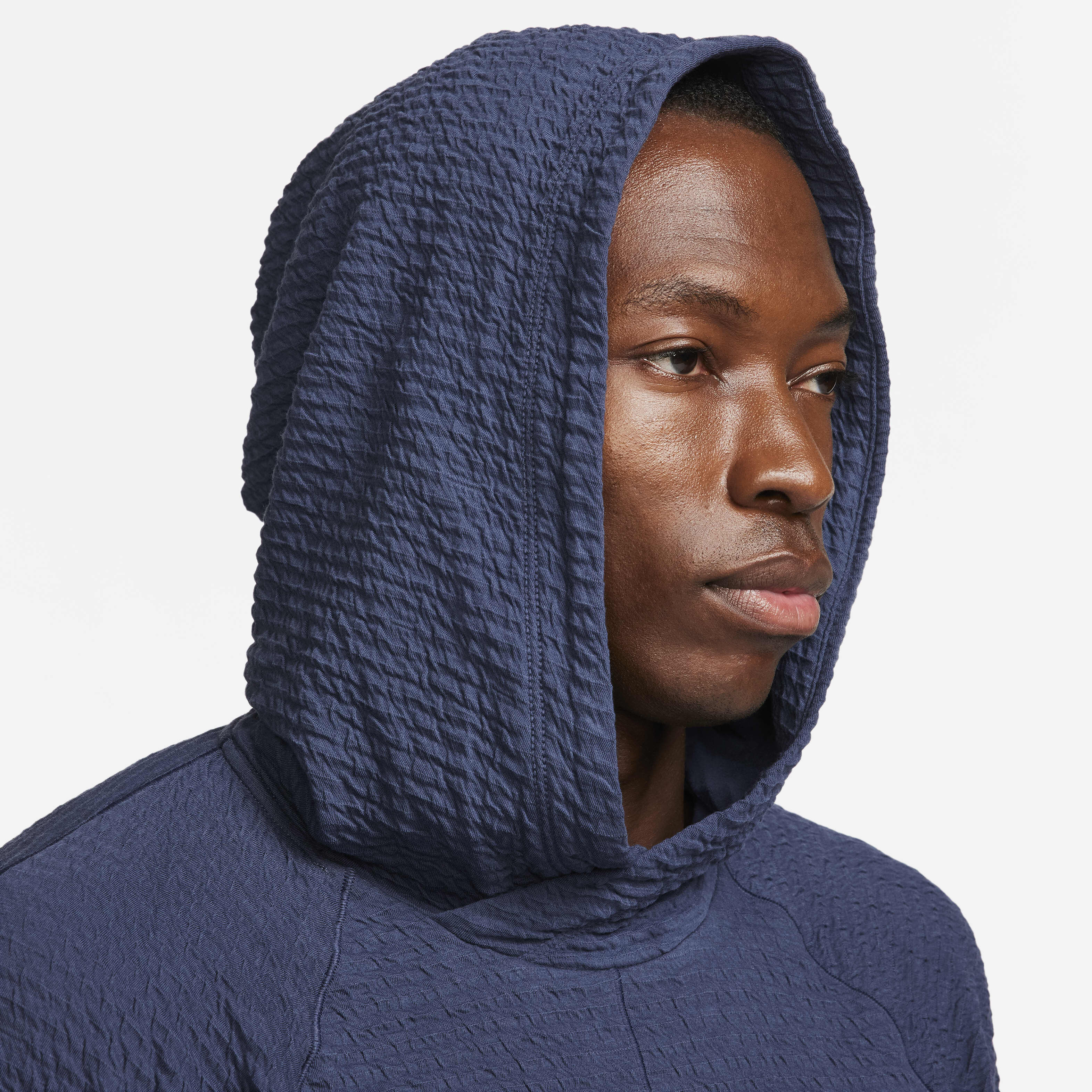 نايكي يوغا تيكستشر image number 2