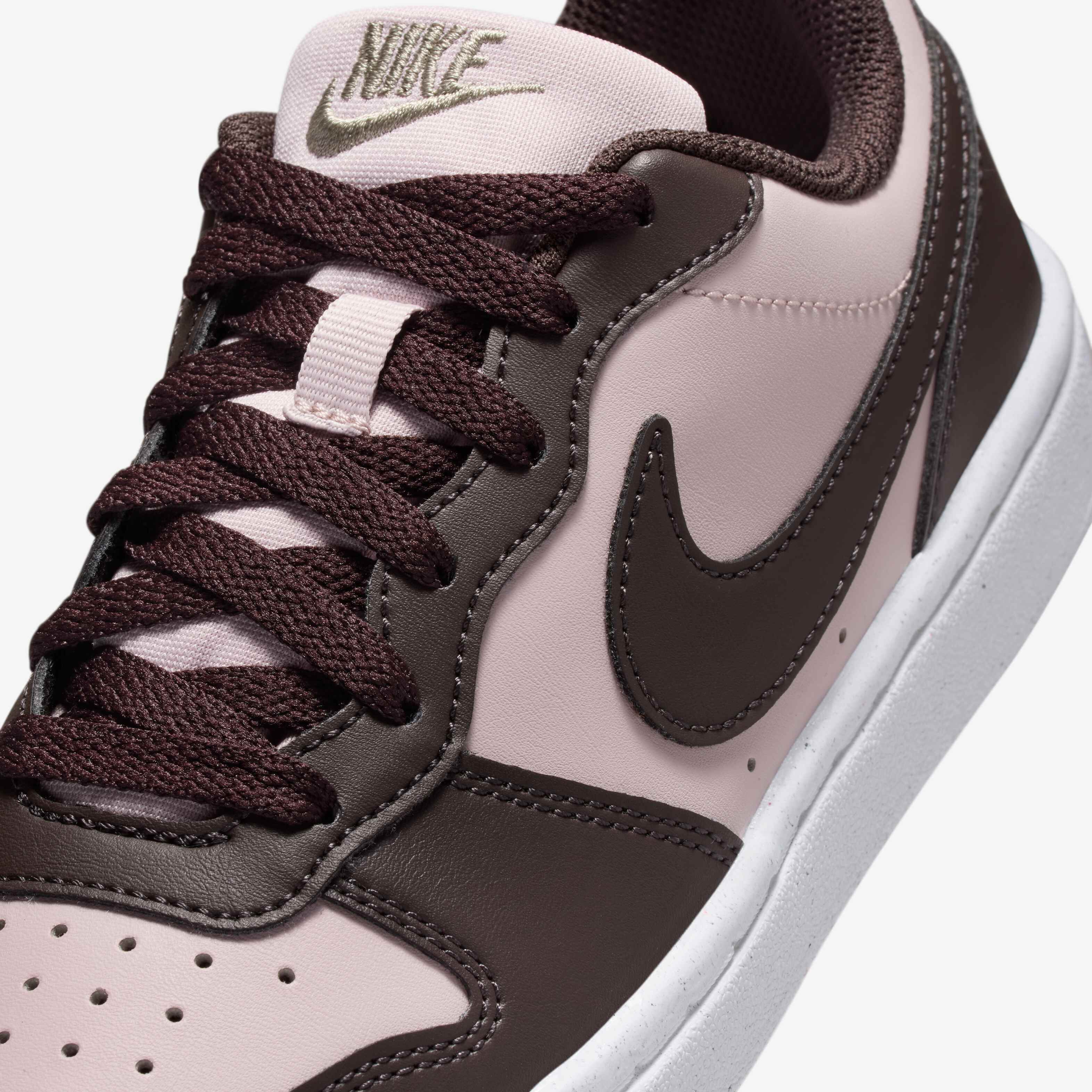 نايكي كورت بورو لو ريكرافت image number 6