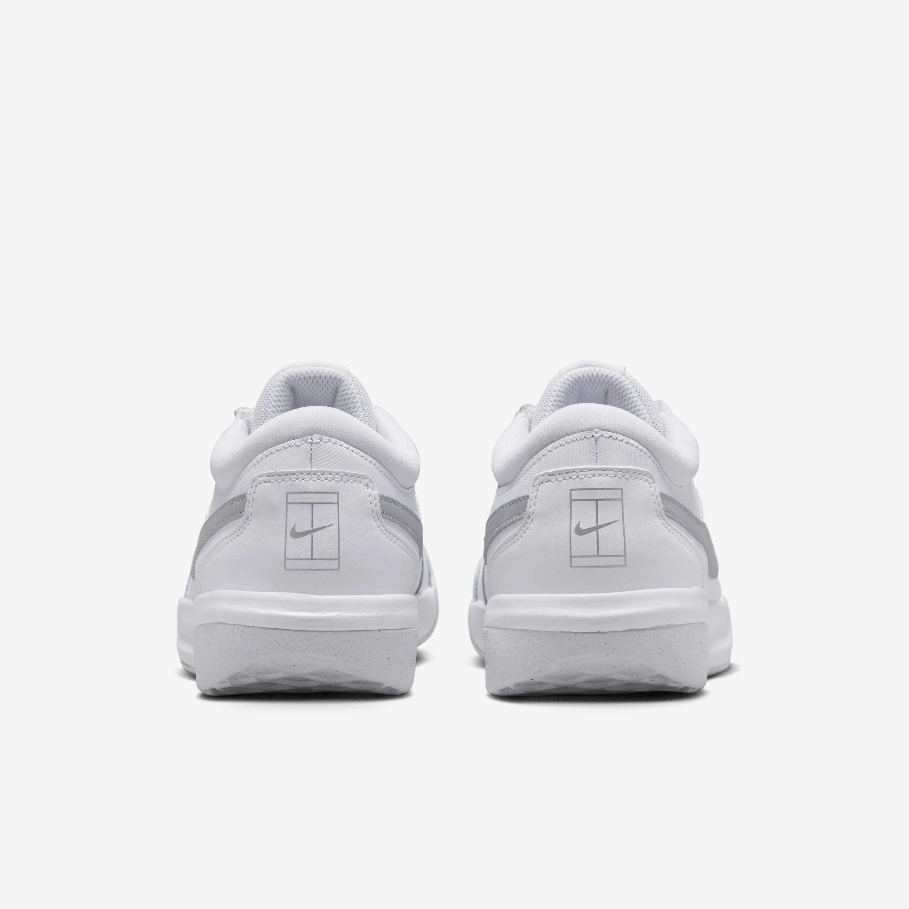 Nike women's court lite 2 tennis shoe white/metallic silver-white cheap