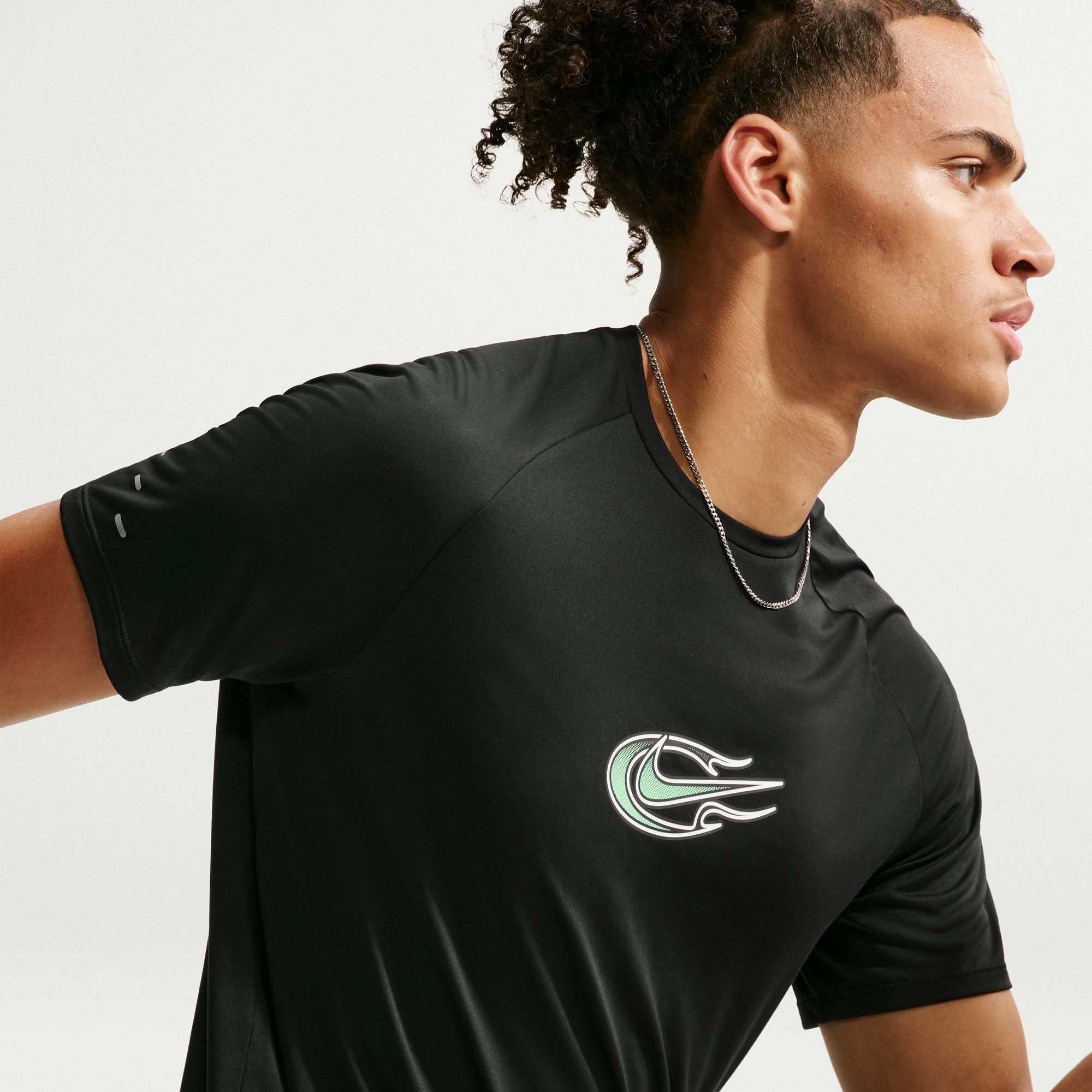 Nike Stride  image number 4