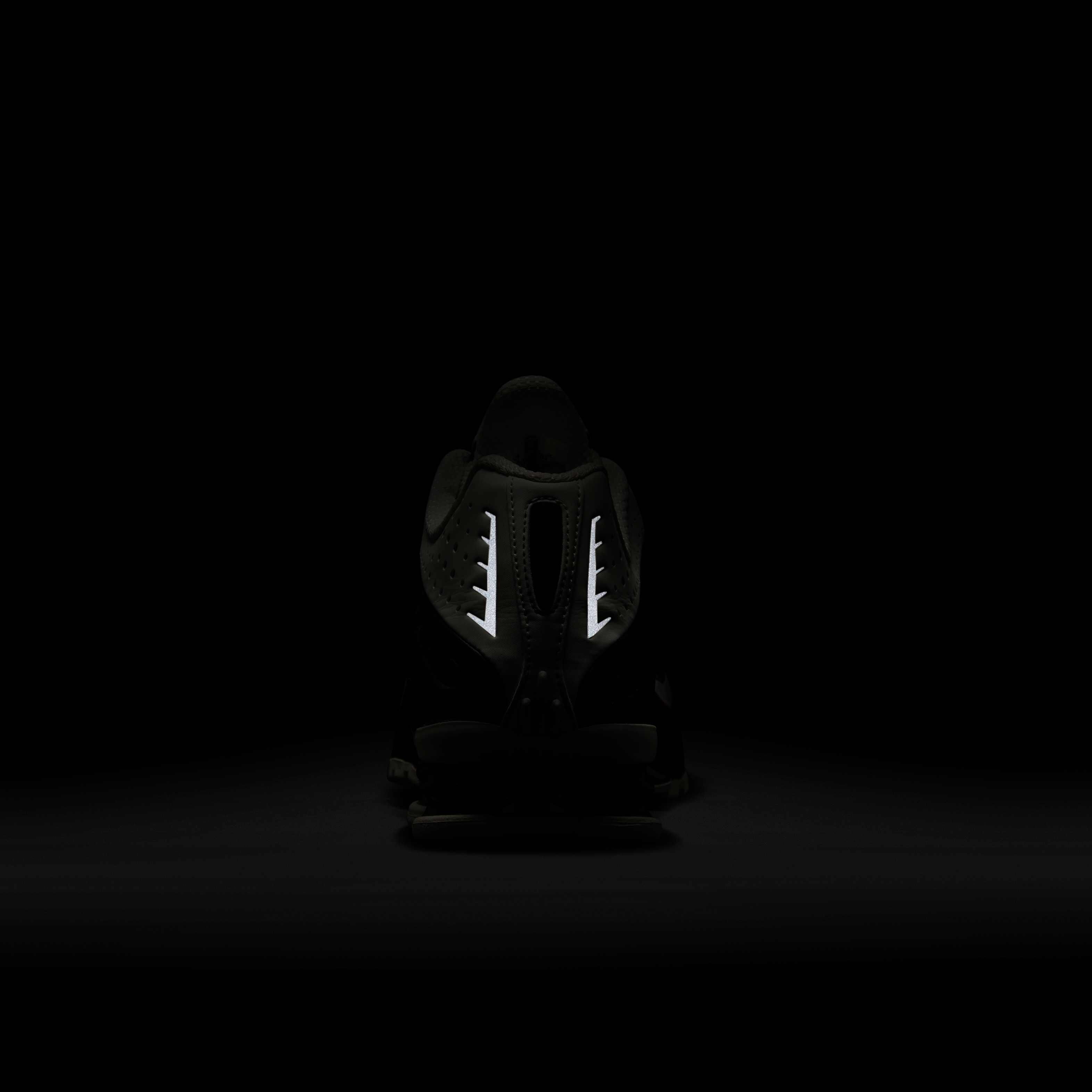 Nike Shox R4 image number 9