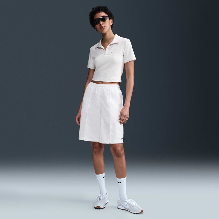 Nike Sportswear Essential image number 3 Nike Sportswear Essential image number 3