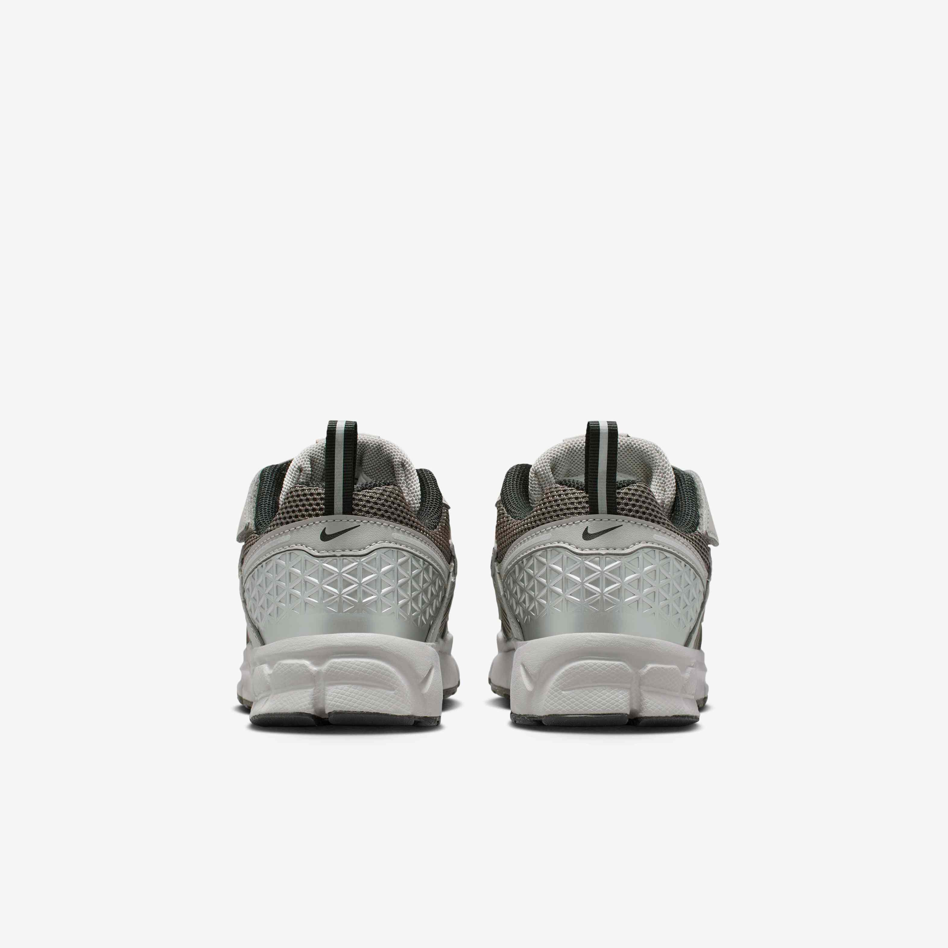 نايكي فوميرو 5 image number 5