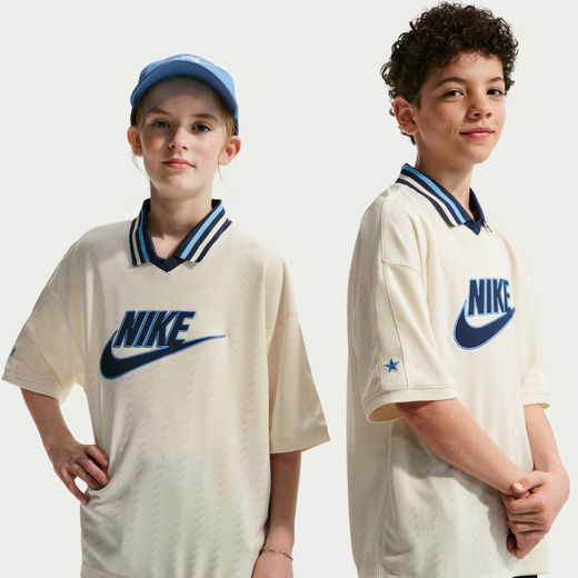 Kids' Jerseys-Nike, Nike Sportswear, Older Kids' Short-Sleeve Jersey