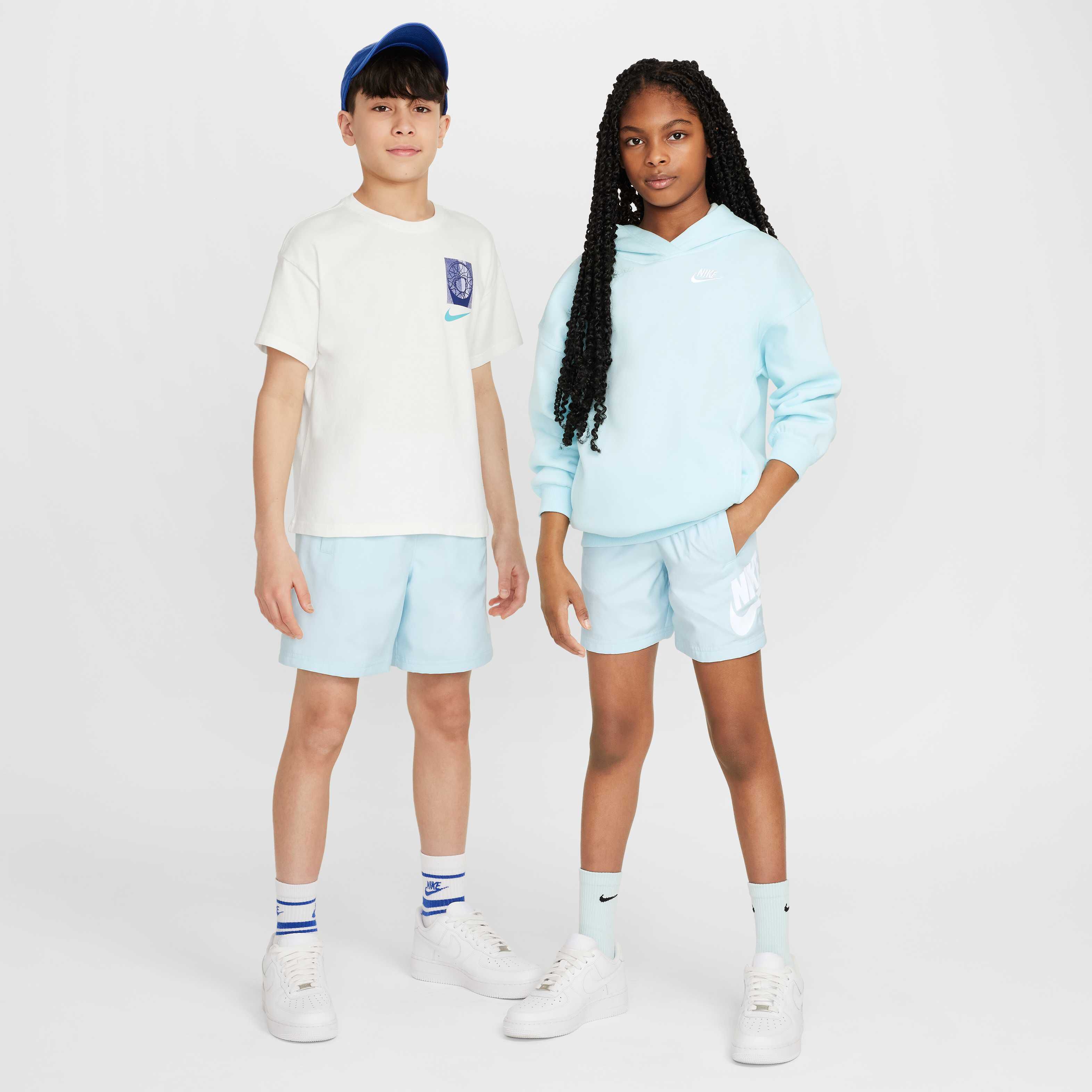 Nike Sportswear Club image number 7