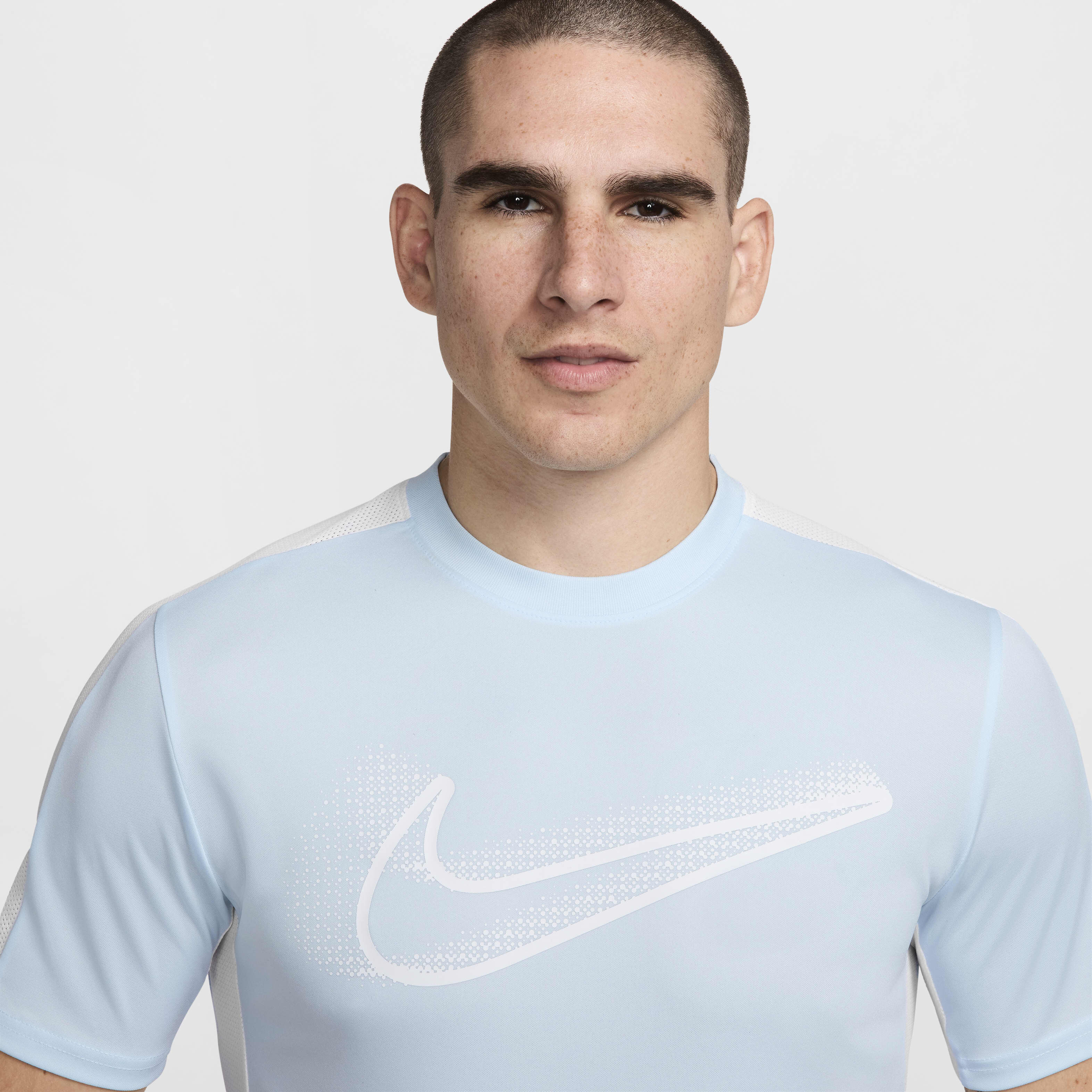 Nike Academy image number 2