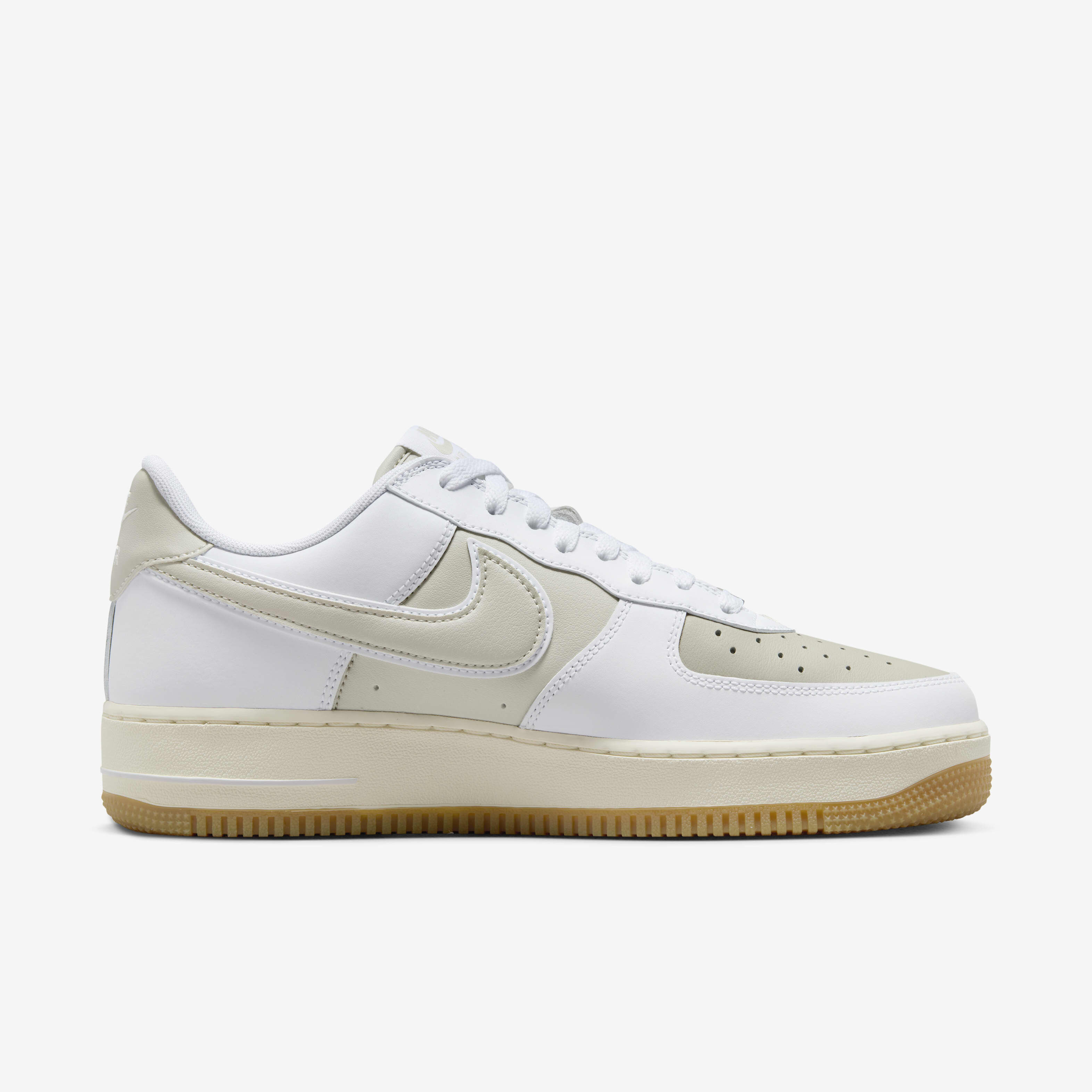 Nike Air Force 1 '07 image number 2