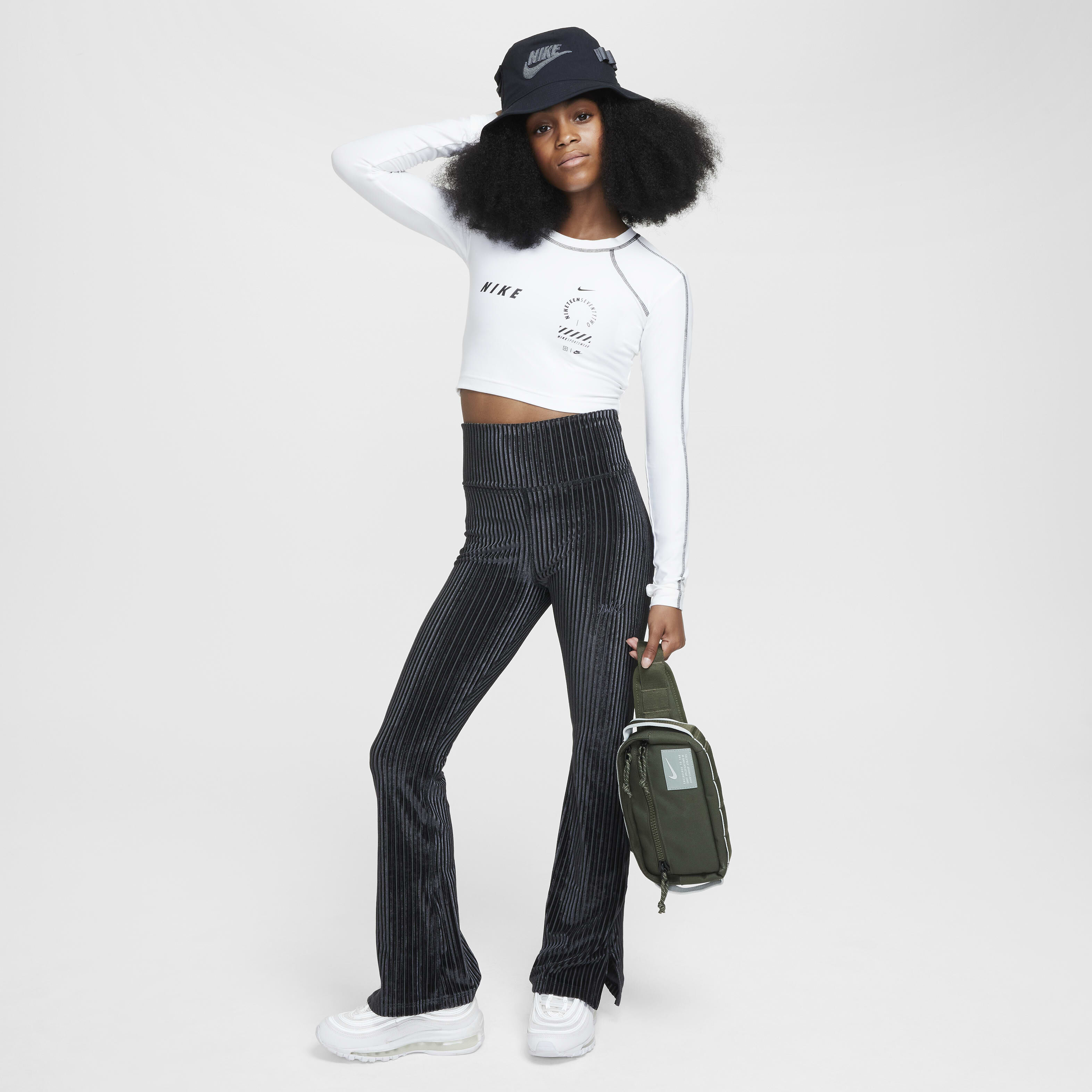 نايكي سبورتسوير image number 4