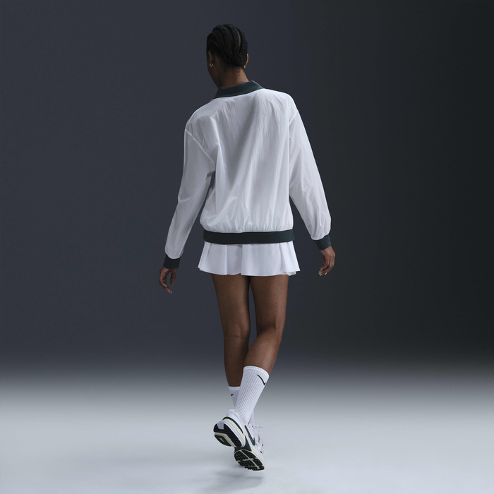 Nike Sportswear Essential image number 4 Nike Sportswear Essential image number 4