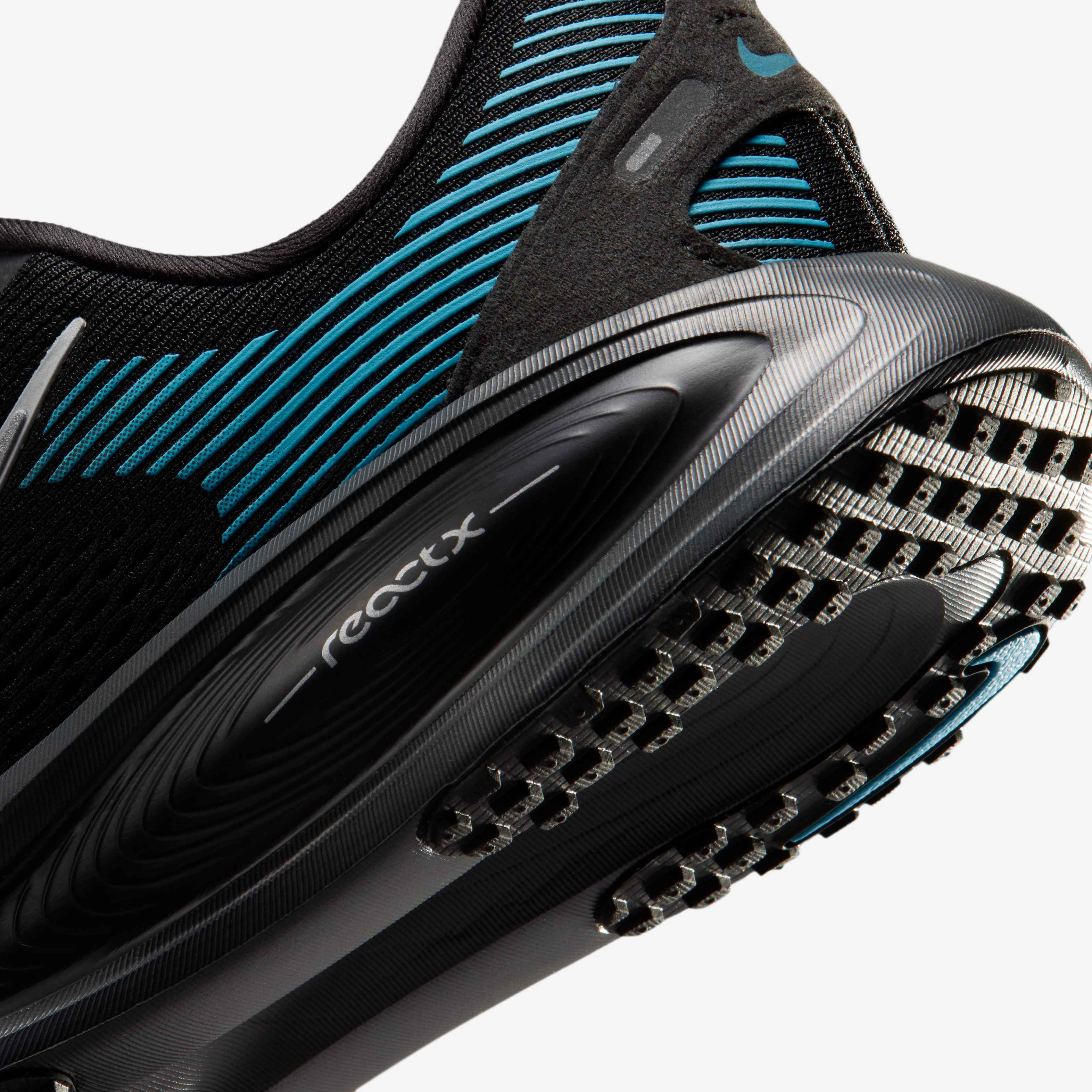 Nike Vomero 18 image number 7
