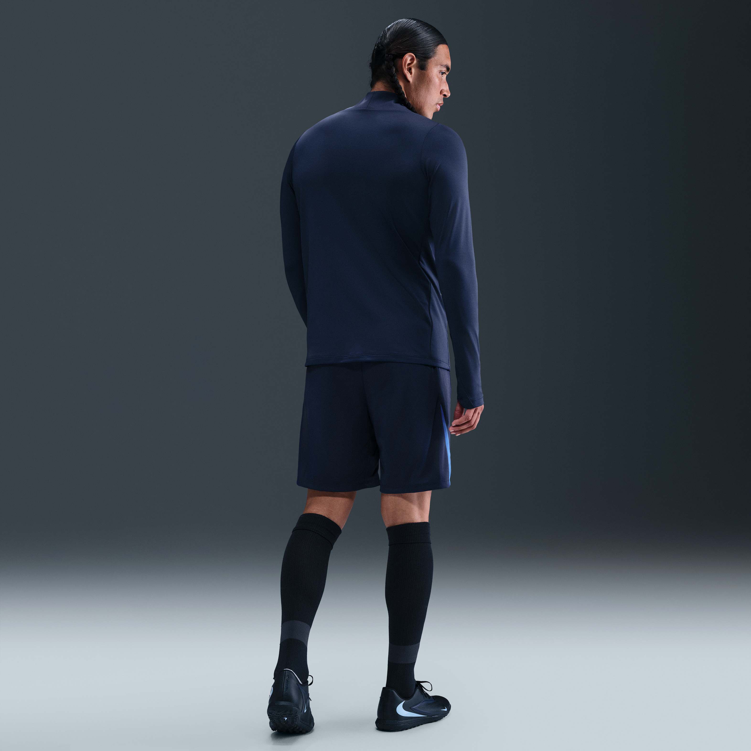 Paris Saint-Germain Strike Away image number 4