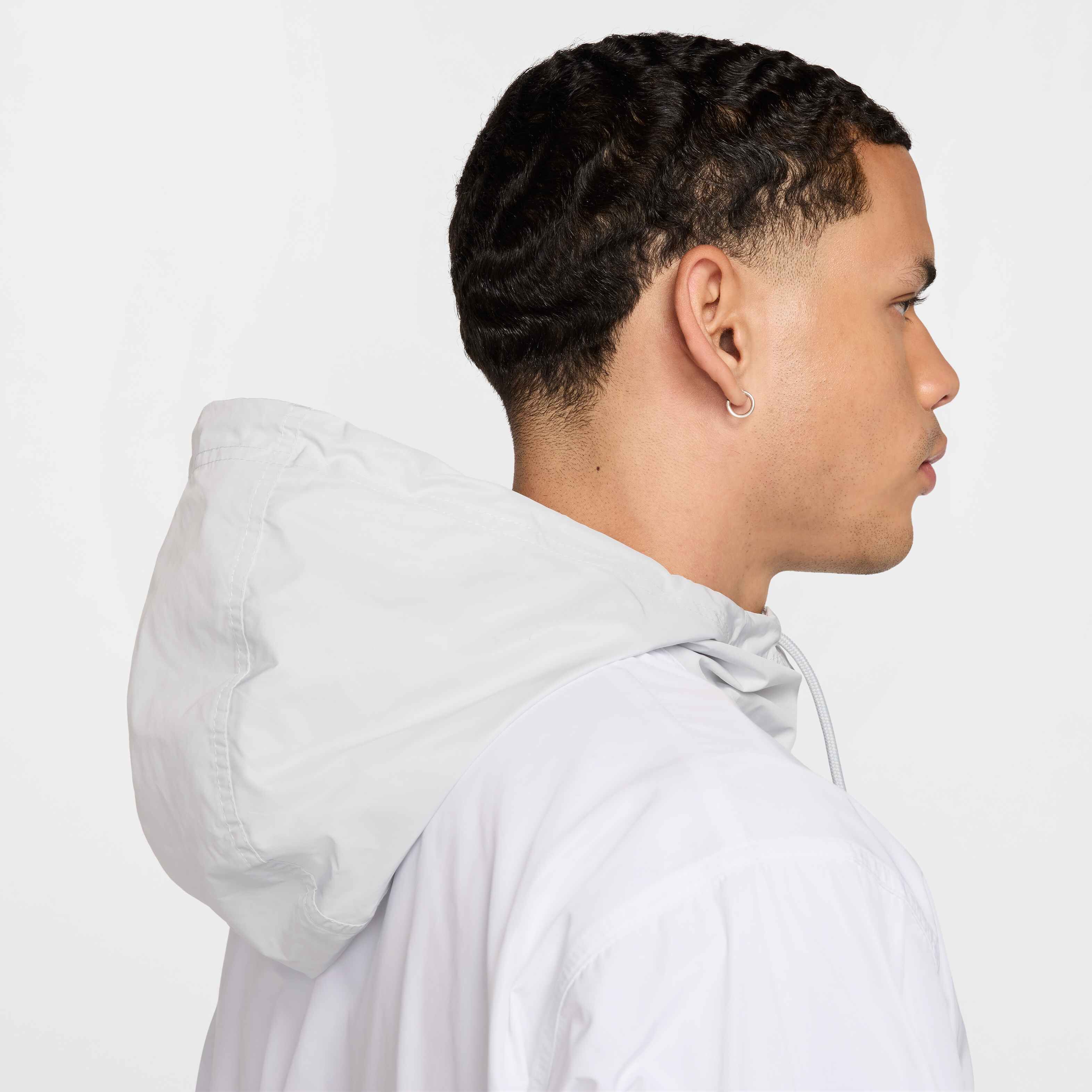 نايكي كلوب image number 5