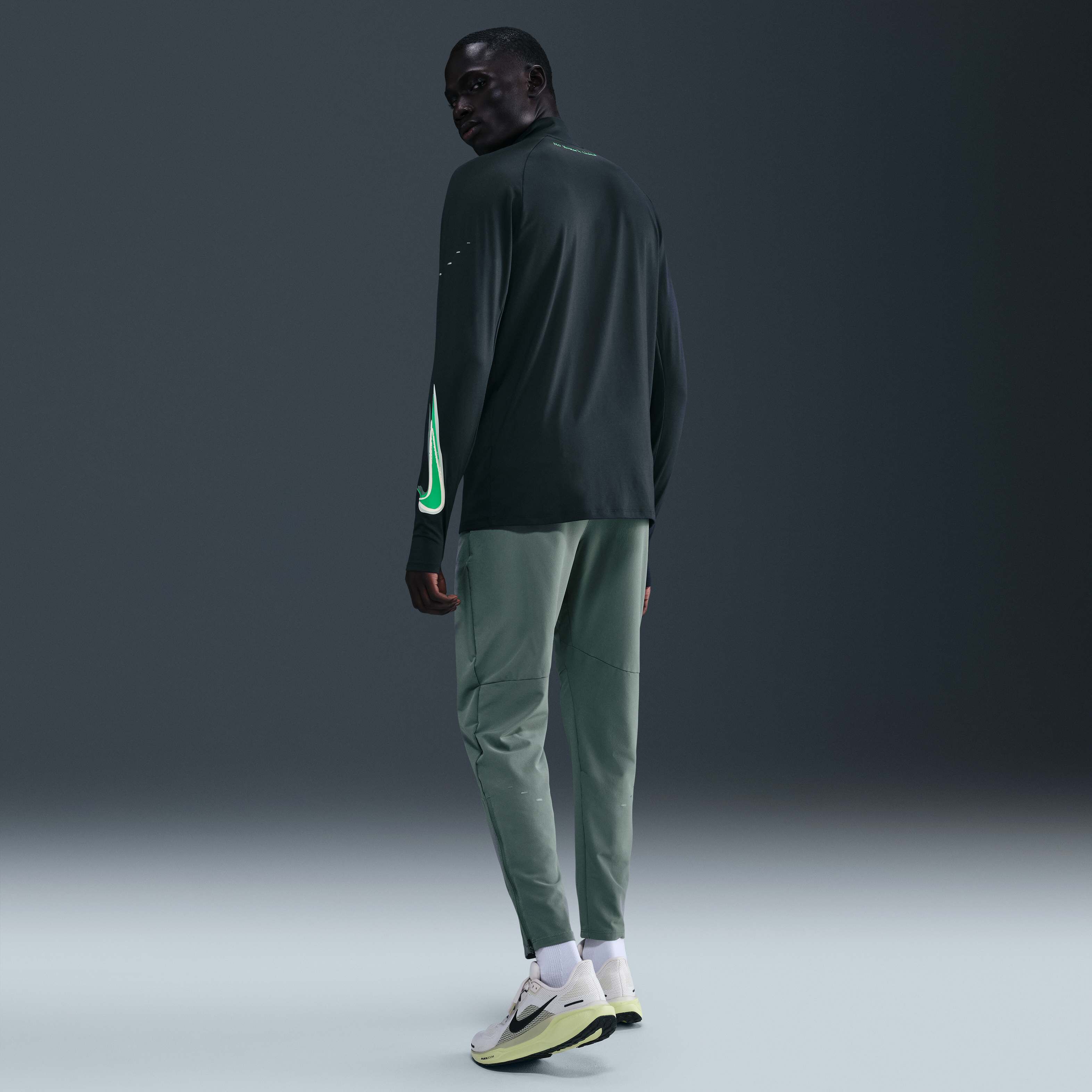 Nike Stride 'Eliud Kipchoge' image number 3