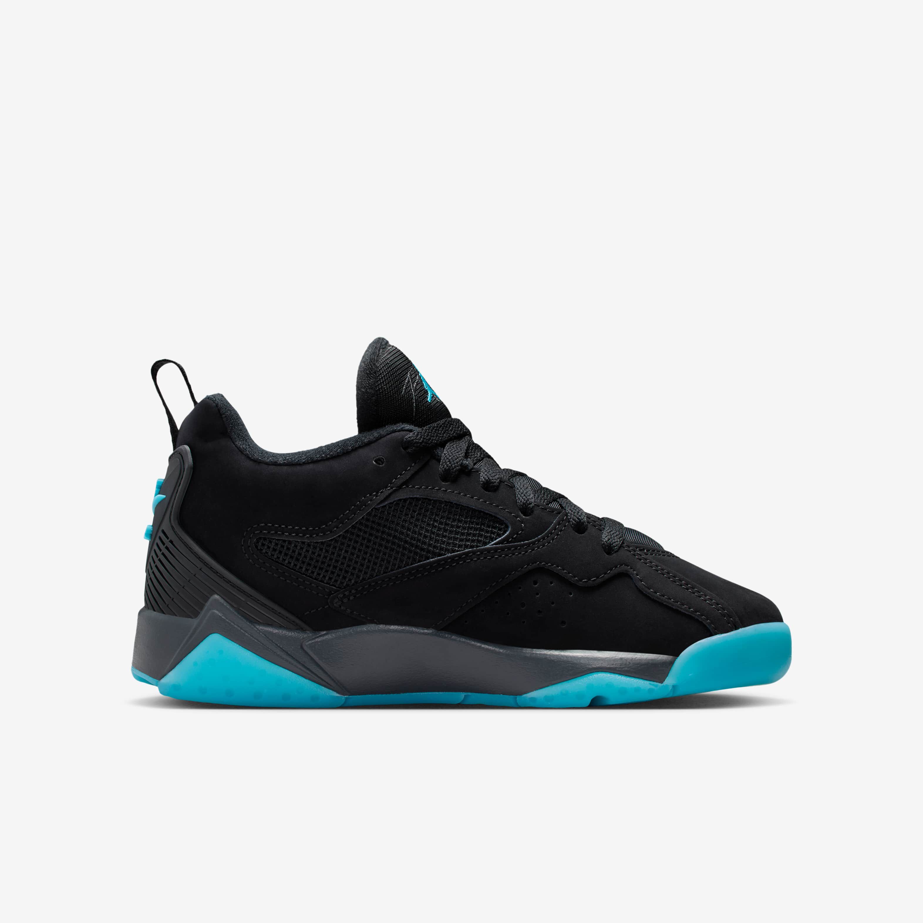 Air Jordan MVP 92 image number 2