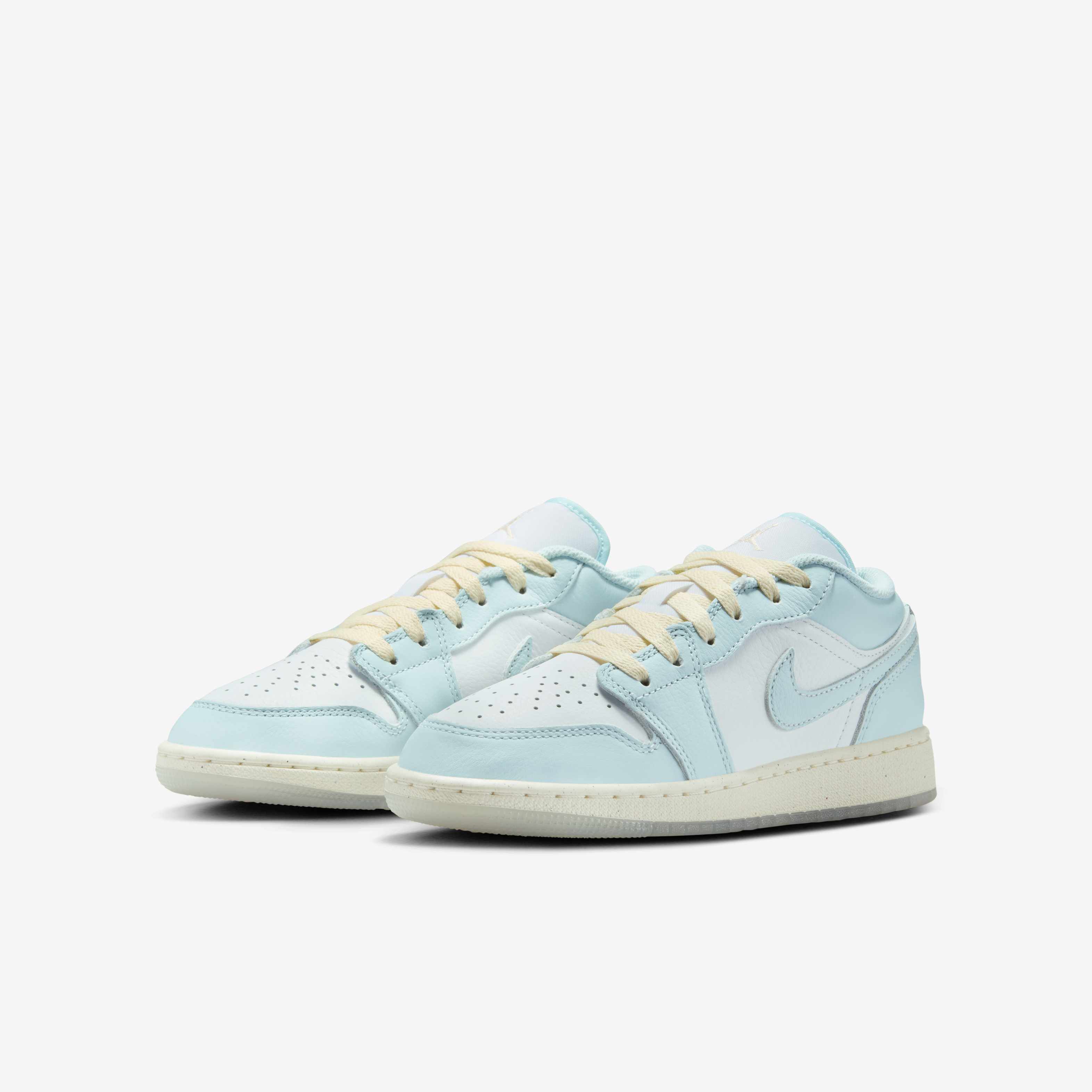 Air Jordan 1 Low SE image number 4