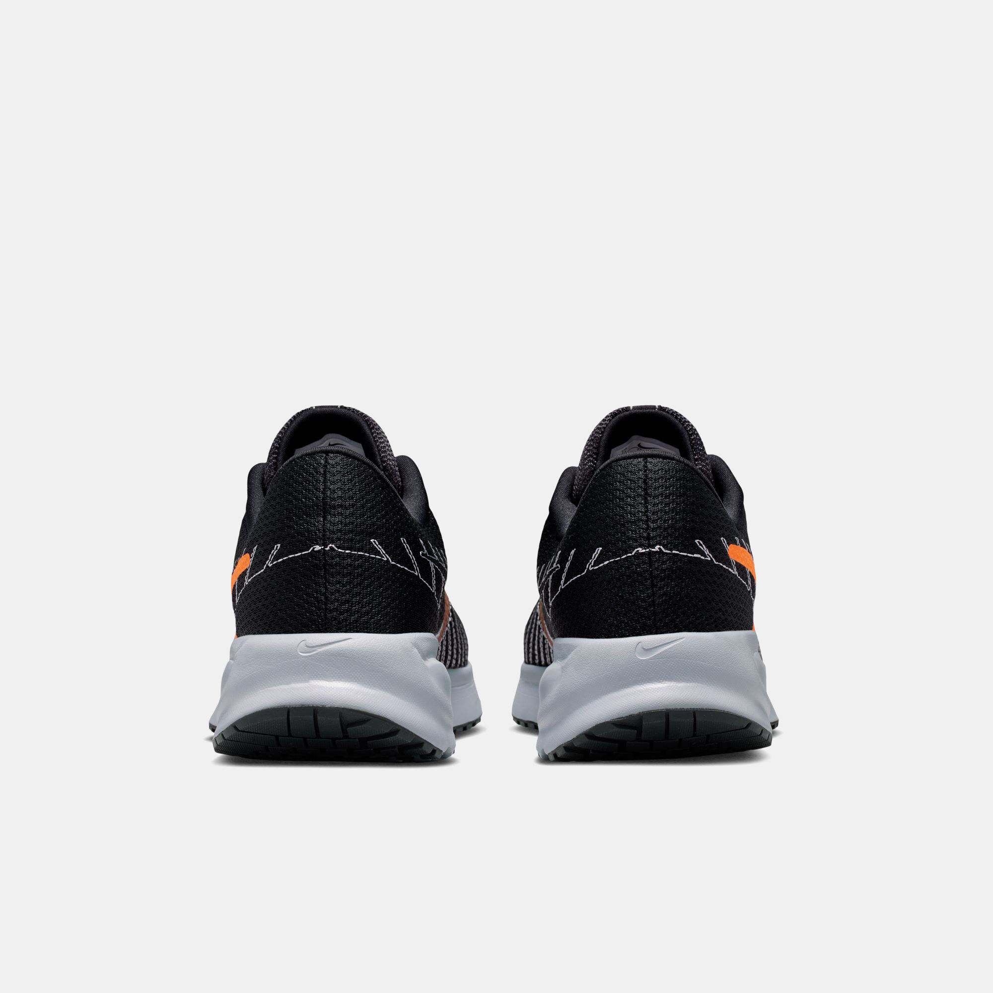 Nike Run Defy image number 1