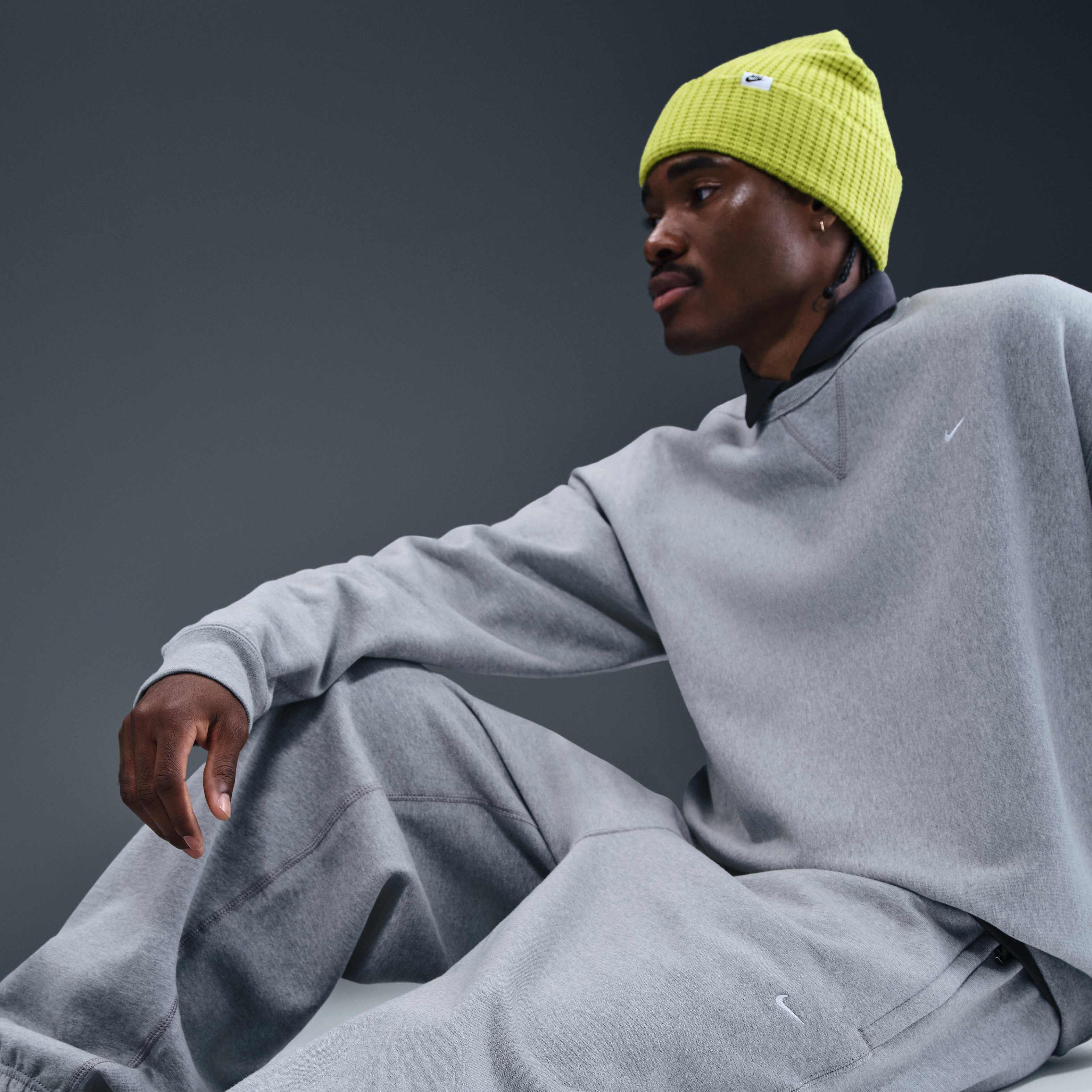 نايكي سولو سووش image number 4