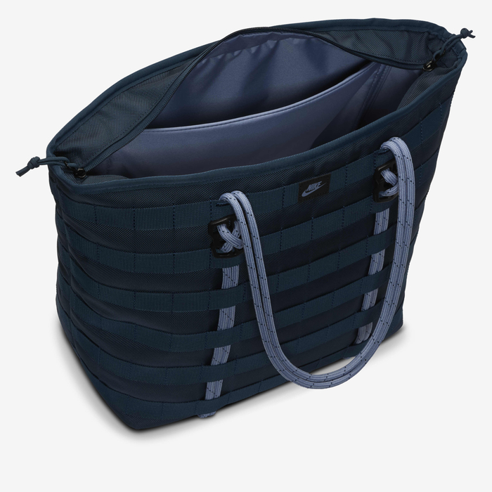 Nike Sportswear image number 4 Nike Sportswear image number 4