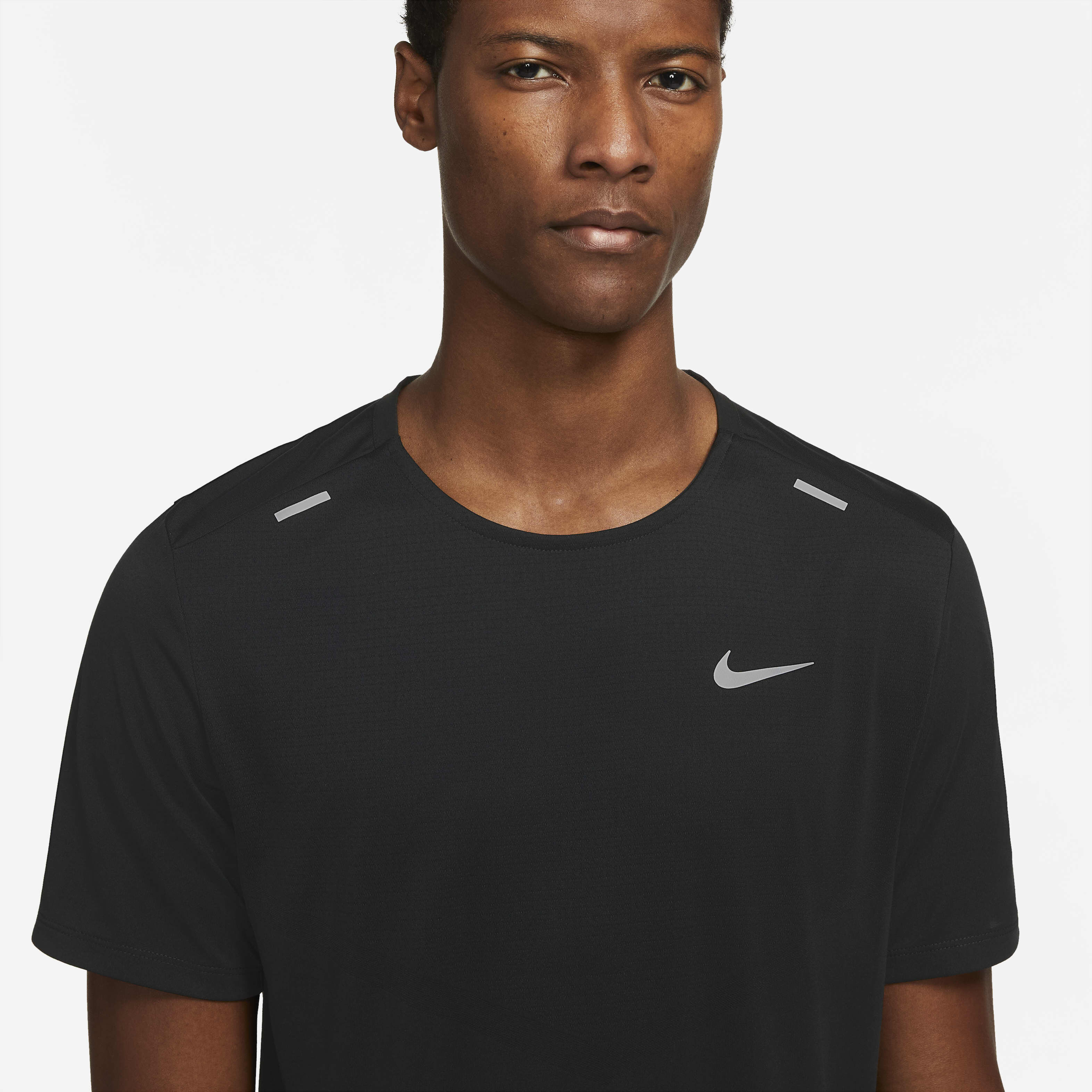 Buy Nike Rise 365 Men s Dri FIT Short Sleeve Running Top Nike Qatar Official