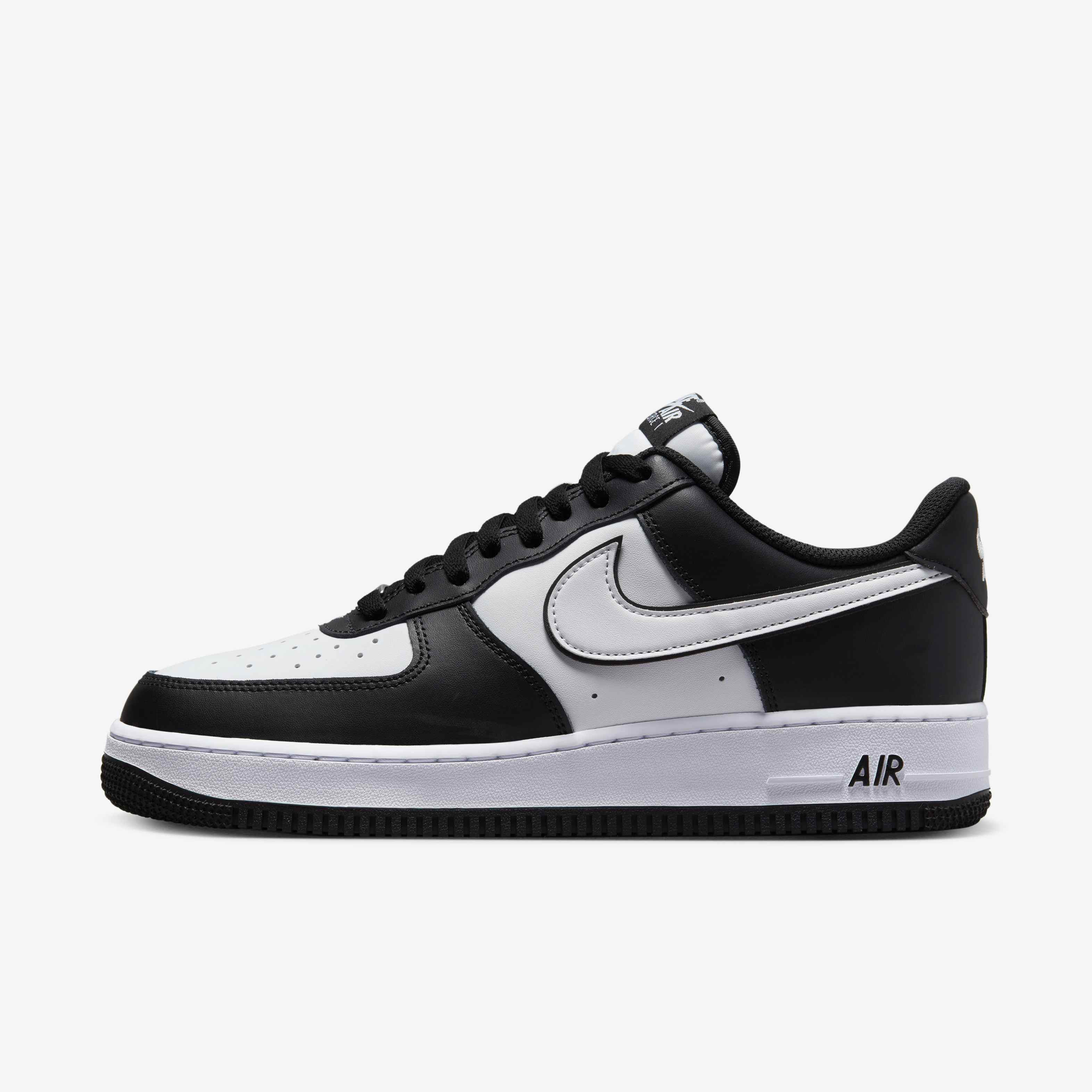 Nike Air Force 1 '07 image number 0