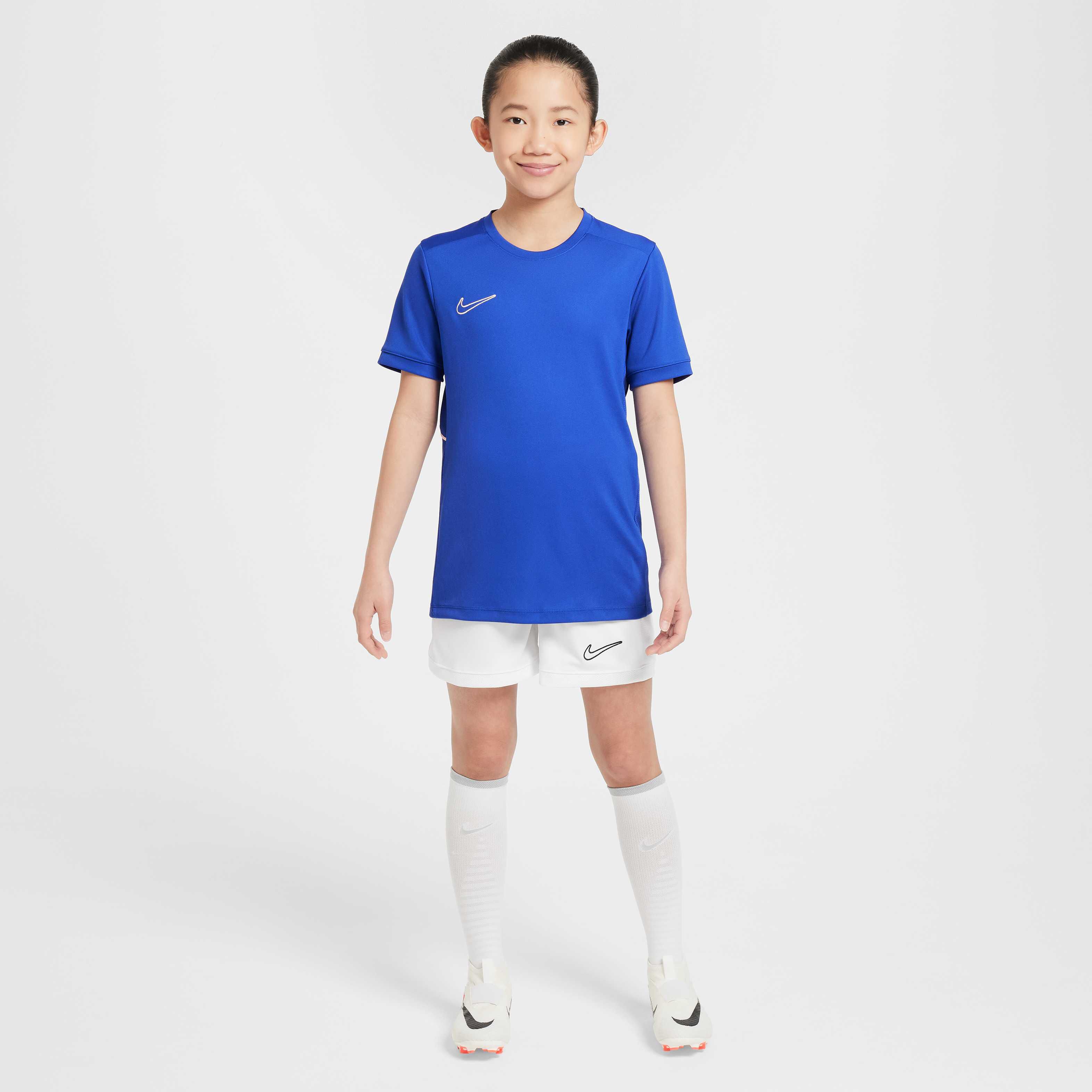 Nike Academy image number 5