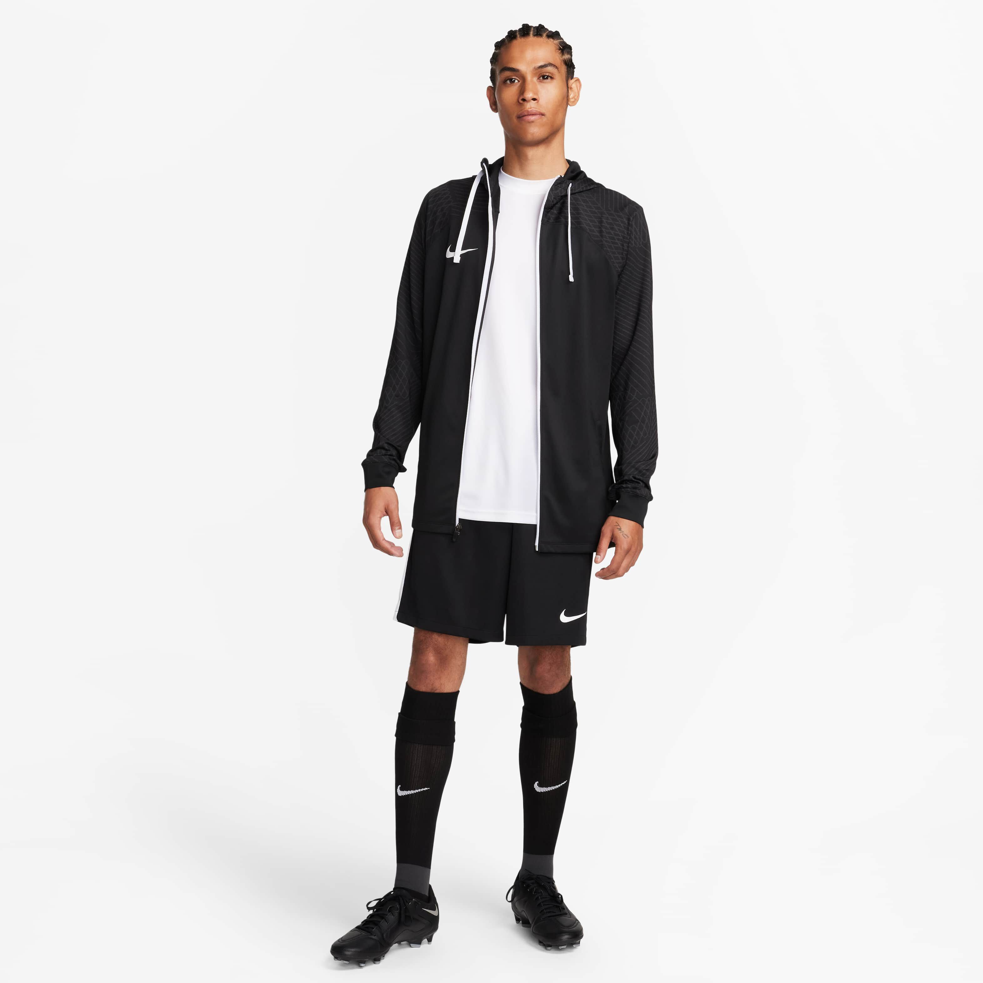 Nike Dri-FIT Strike image number 5