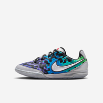 Nike Jr Streetgato x LEGO&reg; Collection