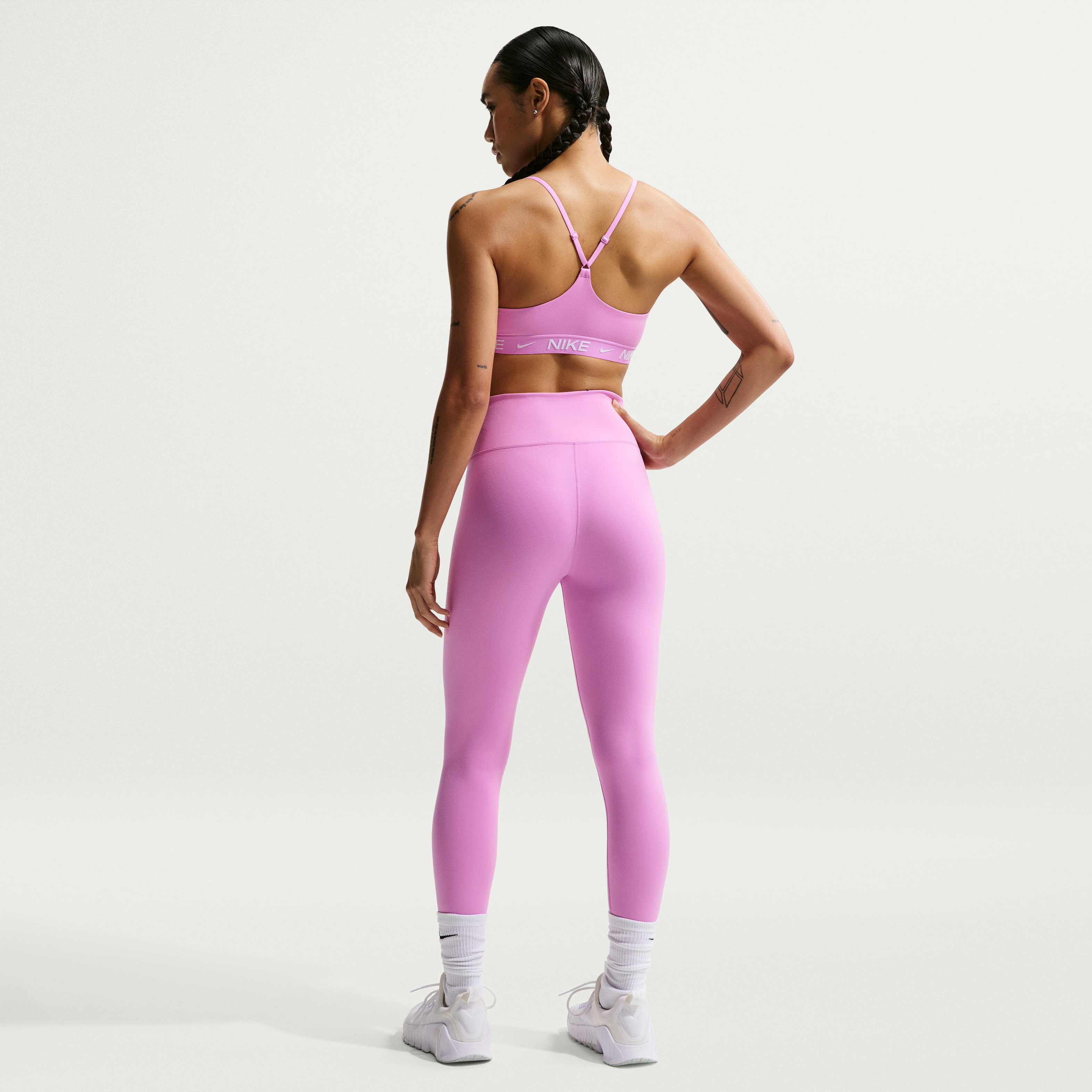 Nike One image number 4